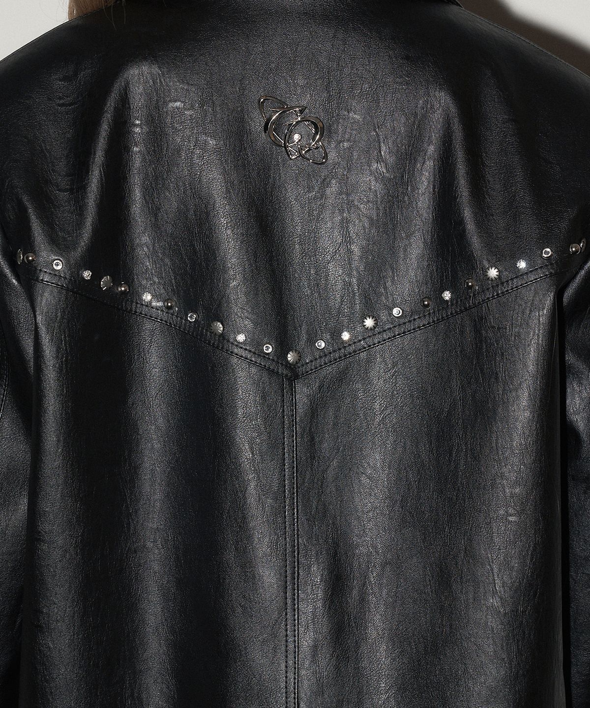 체리퀴리(CHERRYQUIRI) stud leather jacket - black