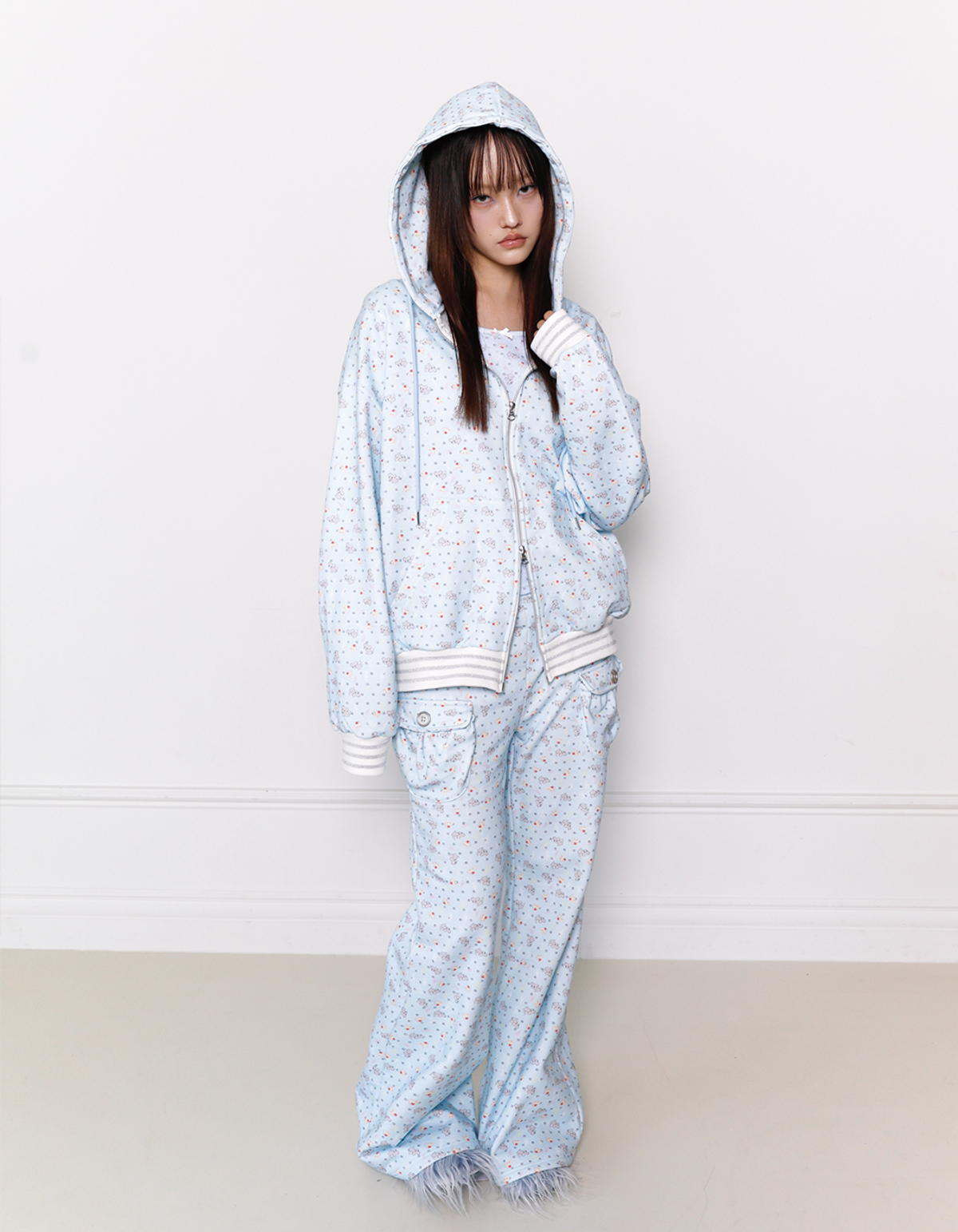혼쿄(HONKYO) Baby Mouse Party Hoodie
