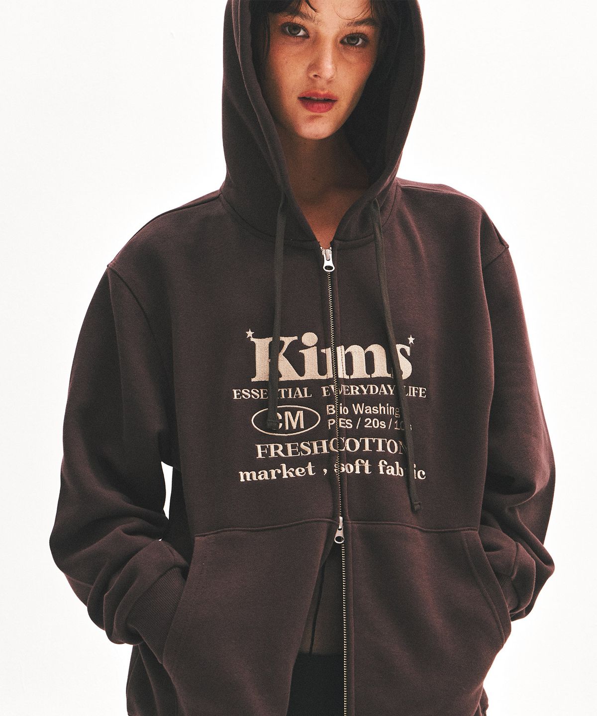 킴스 프레시 코튼 마켓(KIMS FRESH COTTON MARKET) (Unisex) Everyday Bam Logo Zip Hoodie Brown