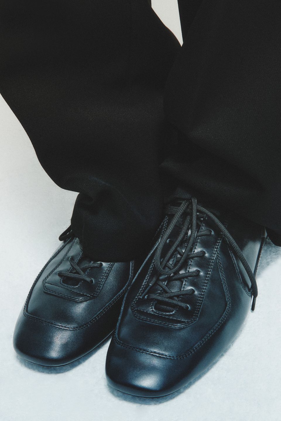 MUSINSA | LOSTGARDEN UNIFORM Driving Sneakers Black