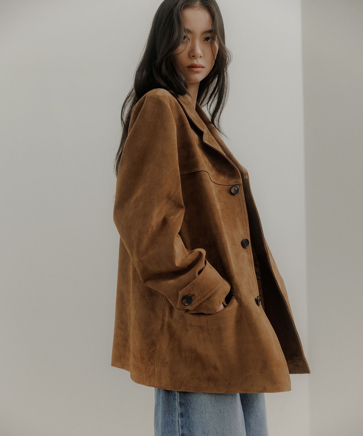 오어서울(AURE SEOUL) 더오어 스웨이드 자켓 [카멜]