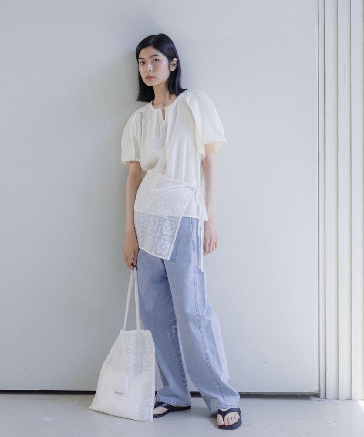 오어서울(AURE SEOUL) 레이스 랩 스커트