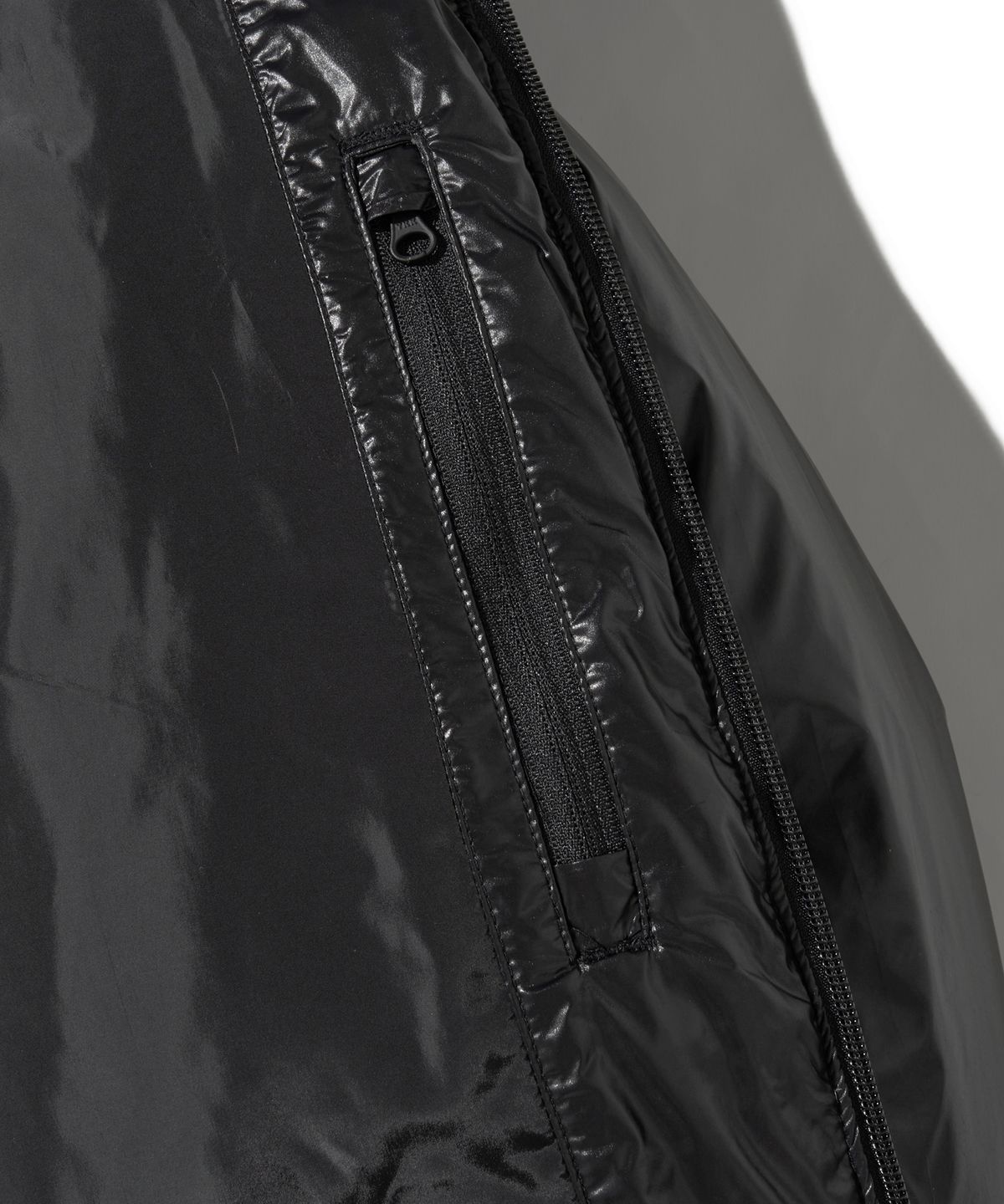 핍스 모터사이클(PHYPS MOTORCYCLE) H-Tech Non Quilting Shorts Padded Down Jacket Black