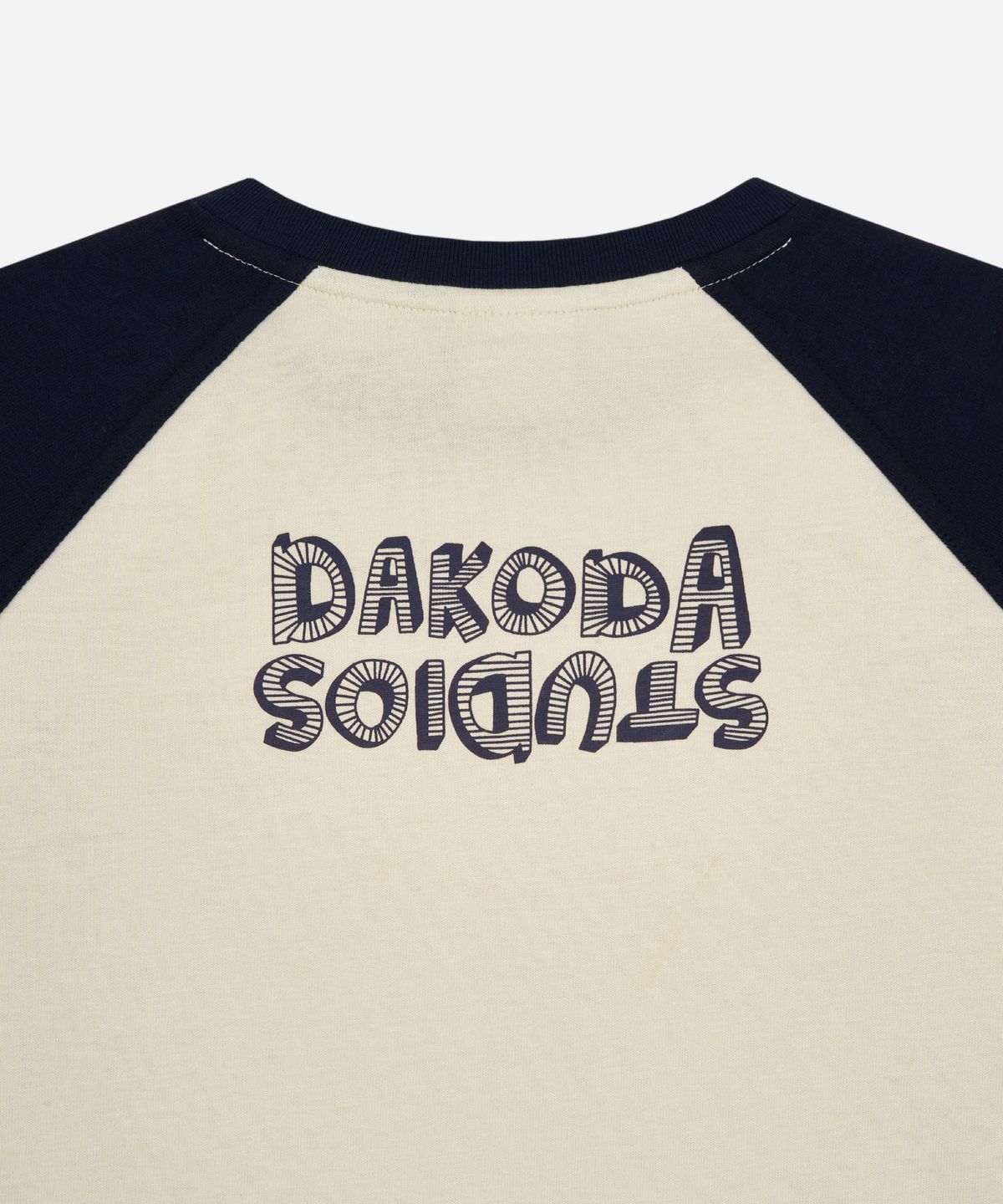 다코다 스튜디오(DAKODA STUDIOS) 클래식 나글란 티_레드, 네이비