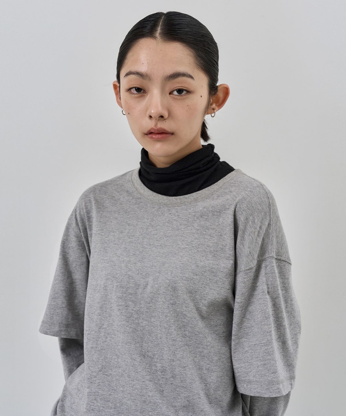 누아클레(NUAKLE) (w) 레이어드 슬리브 티셔츠_멜란지 그레이