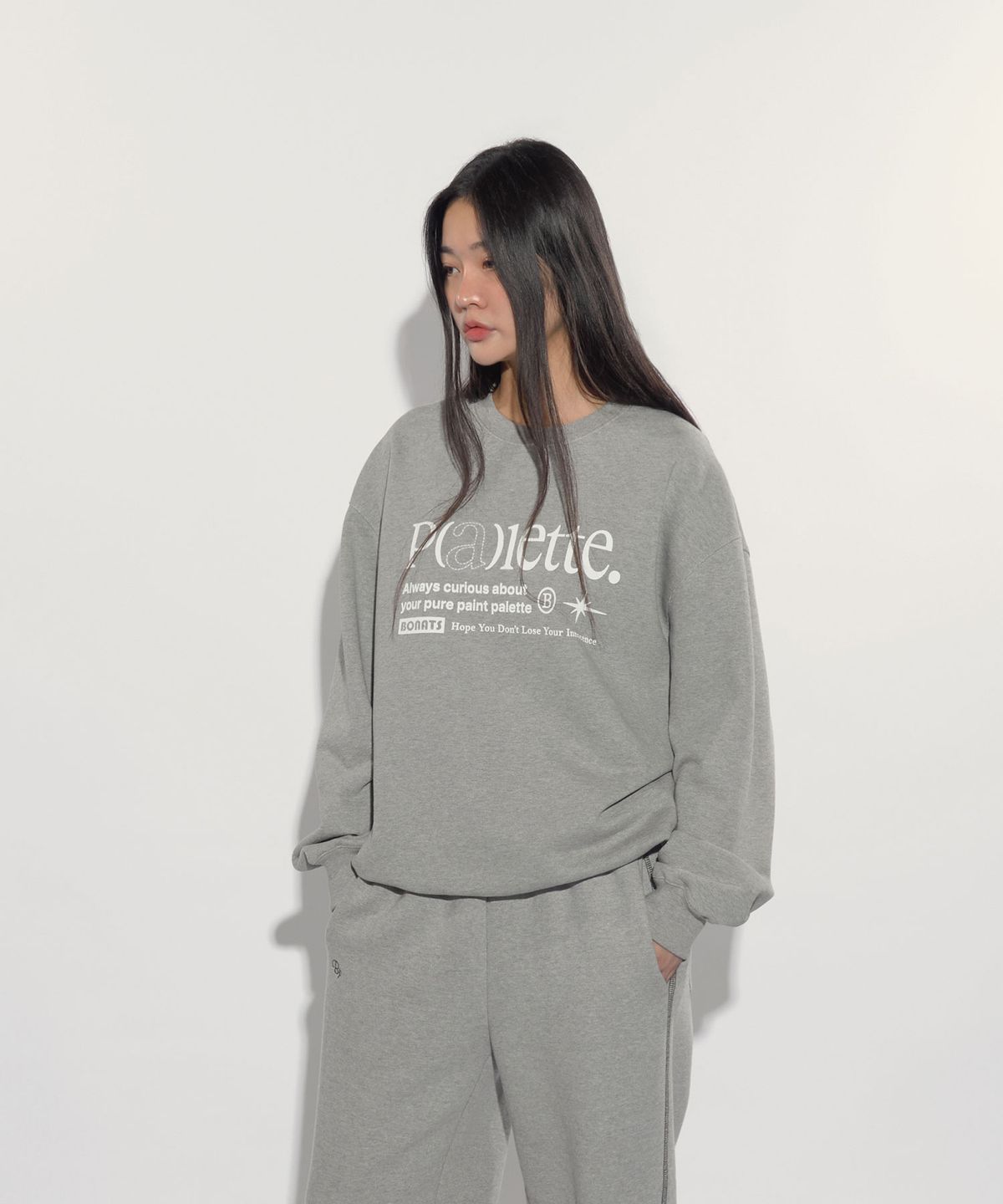보나츠 팔레트(BONATSPALETTE) BP 레터링 스웻셔츠_MELANGE GRAY