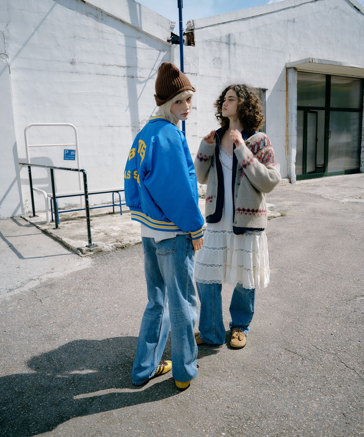 그린버터(GREENBUTTER) Quilted Varsity Jacket (Light Blue)