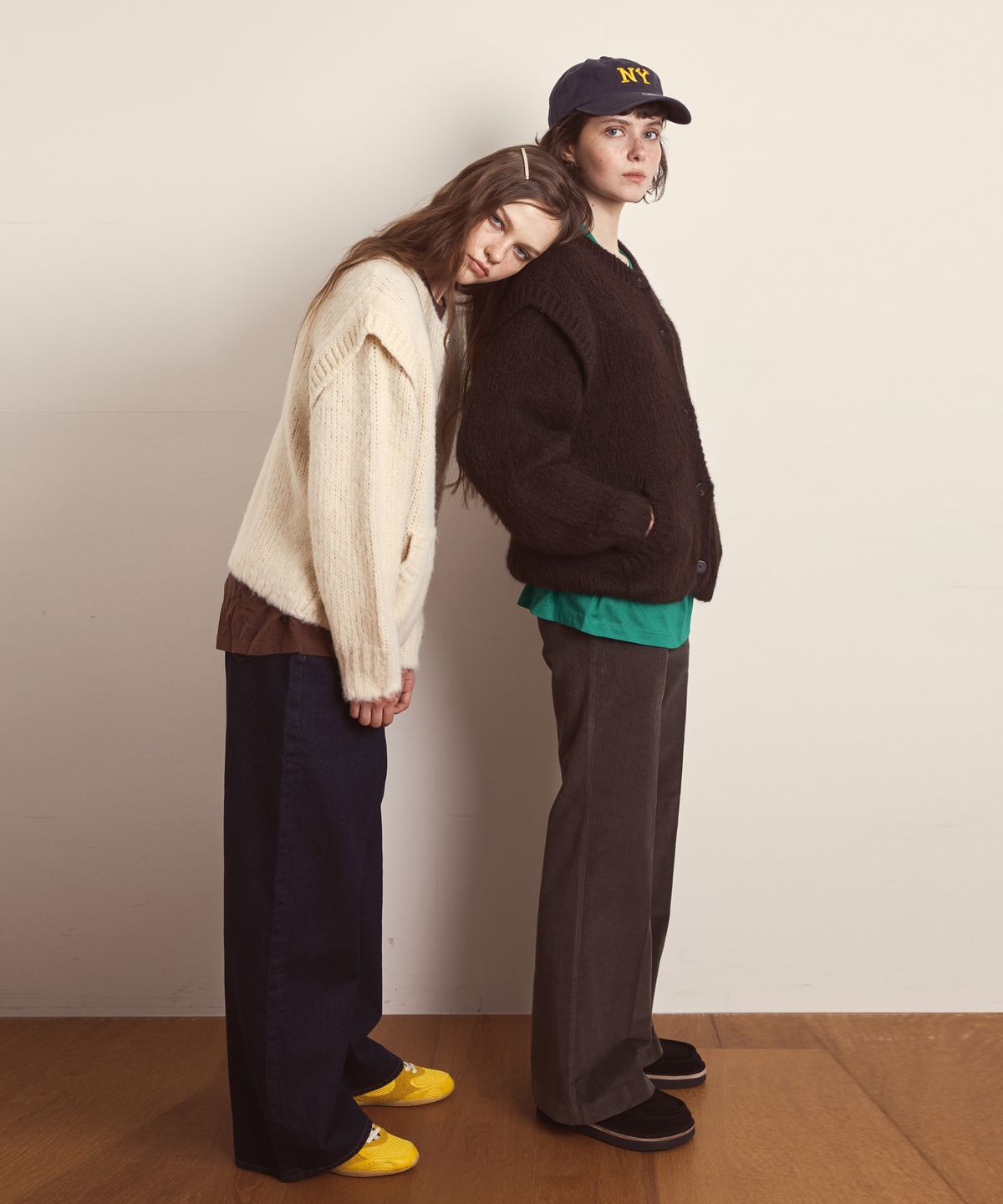 오픈도어스튜디오(OPENDOORSTUDIO) cream vanila cardigan ivory