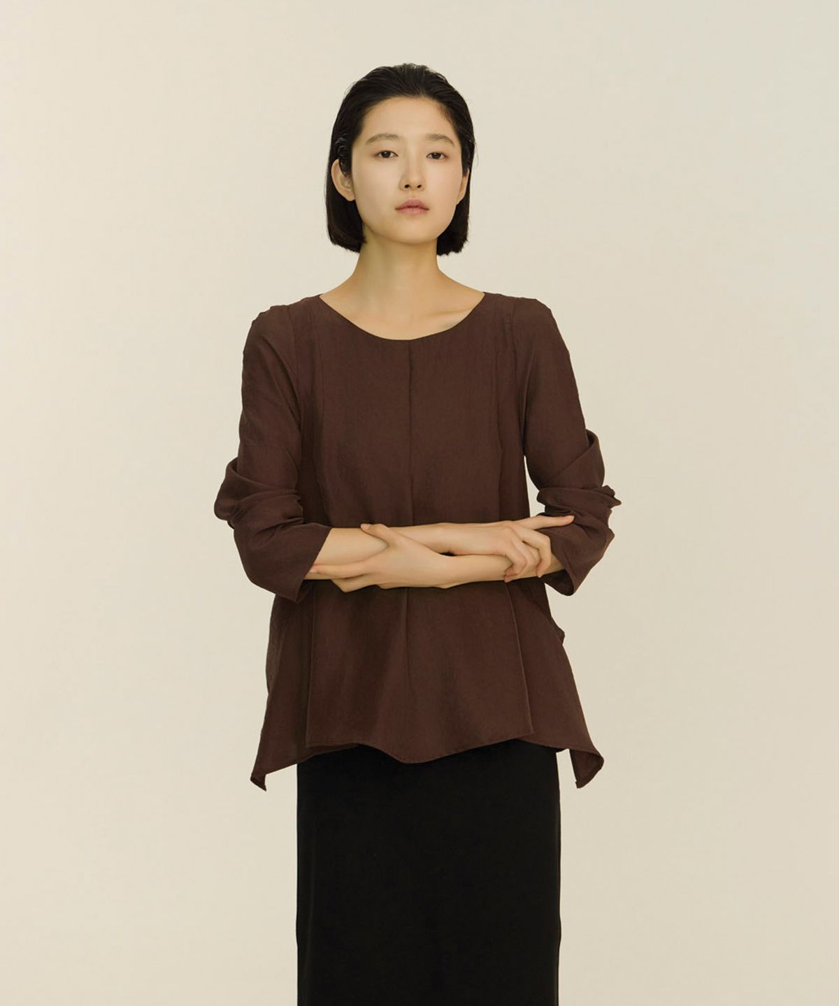 녹섭(NOKSEOP) long sleeve overlap blouse_brown