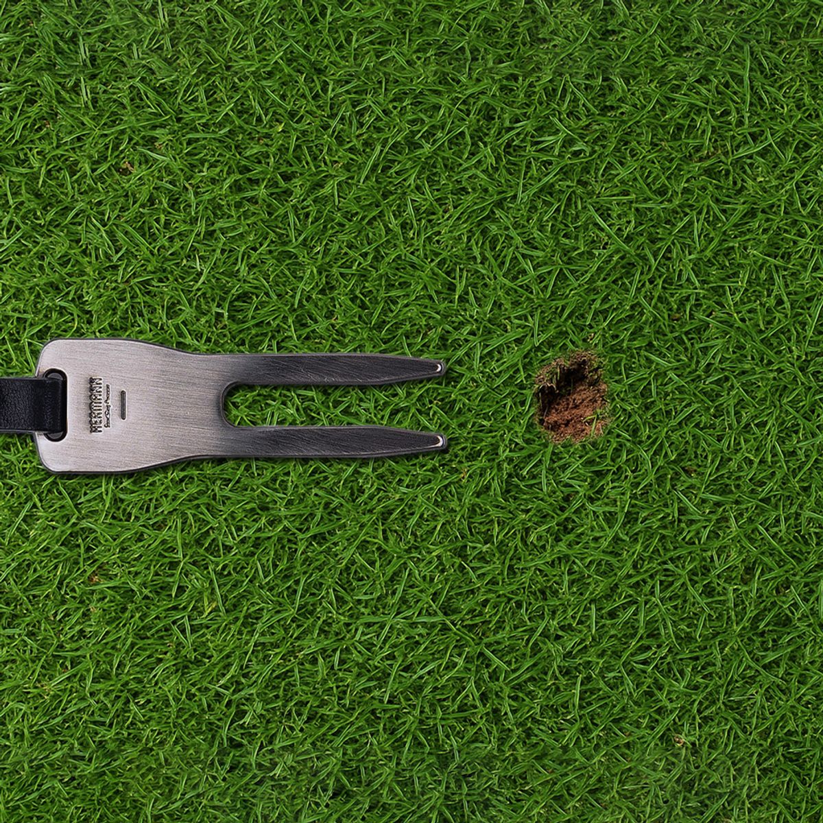 헤르만(HERMANN) 골프 앨리 가죽 디봇 툴 및 케이스 Divot Tool & Case
