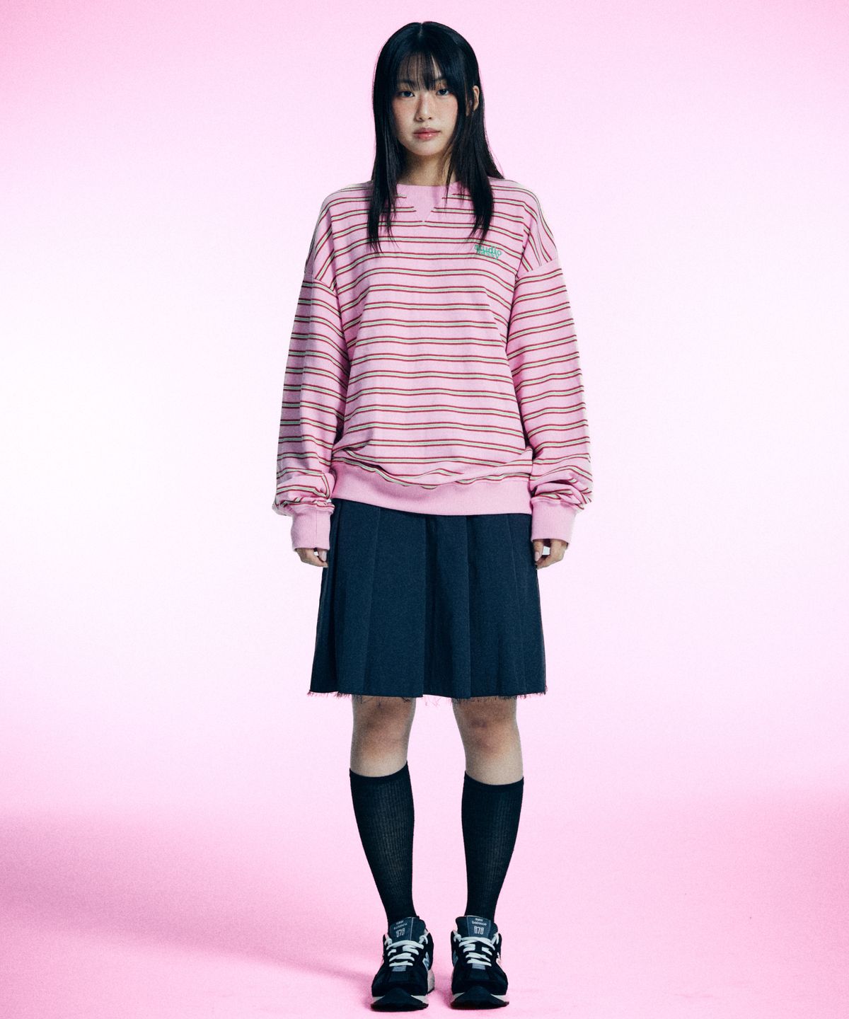 유얼쎄시(YOUR SASSY) Triangle Stripe Logo Sweatshirt (PINK)