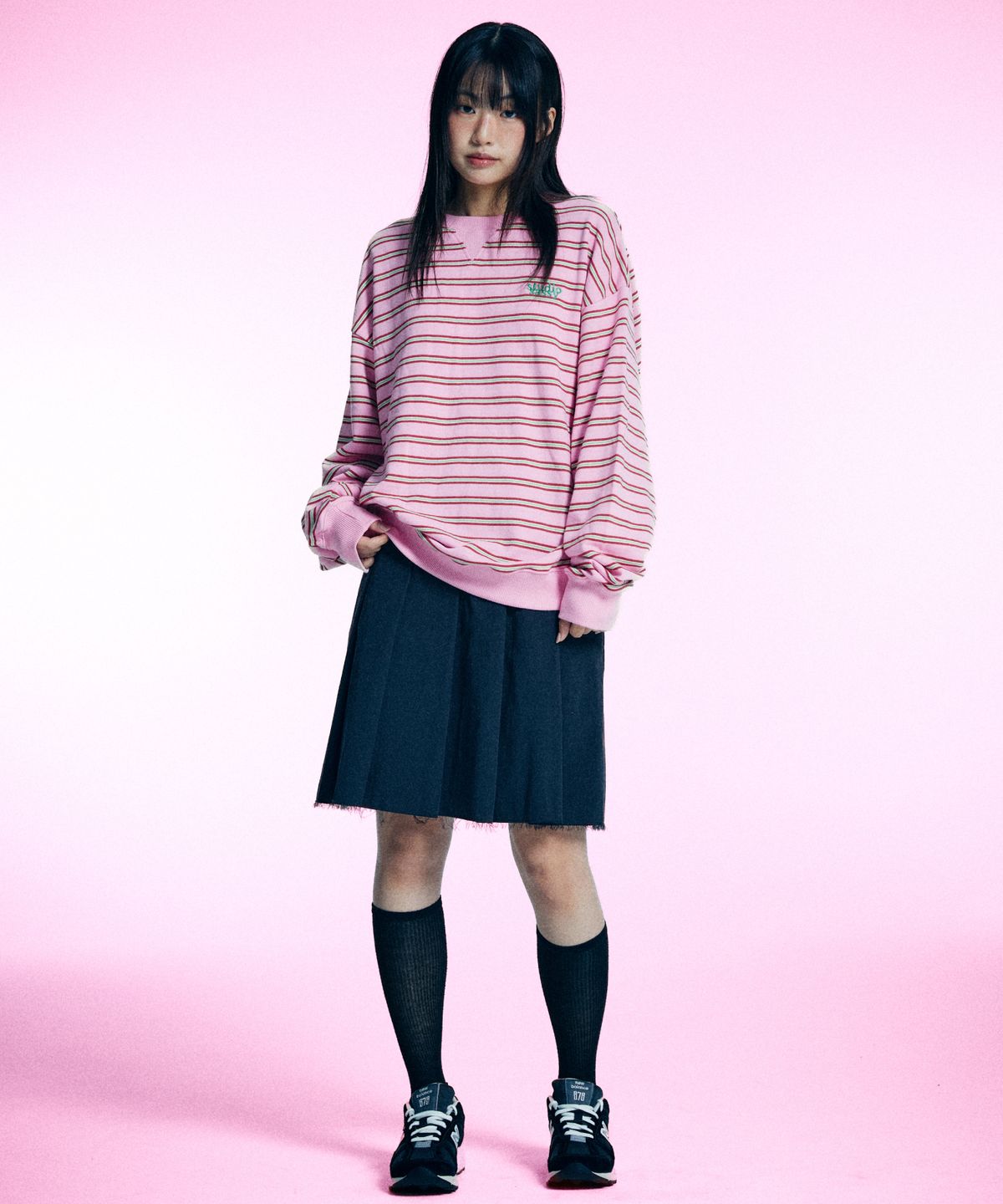 유얼쎄시(YOUR SASSY) Triangle Stripe Logo Sweatshirt (PINK)