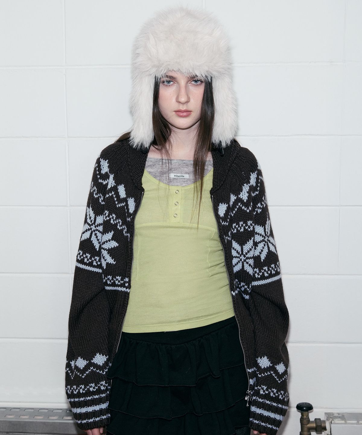 로라로라(ROLAROLA) TWOWAY SNOW ZIP-UP KNIT BROWN