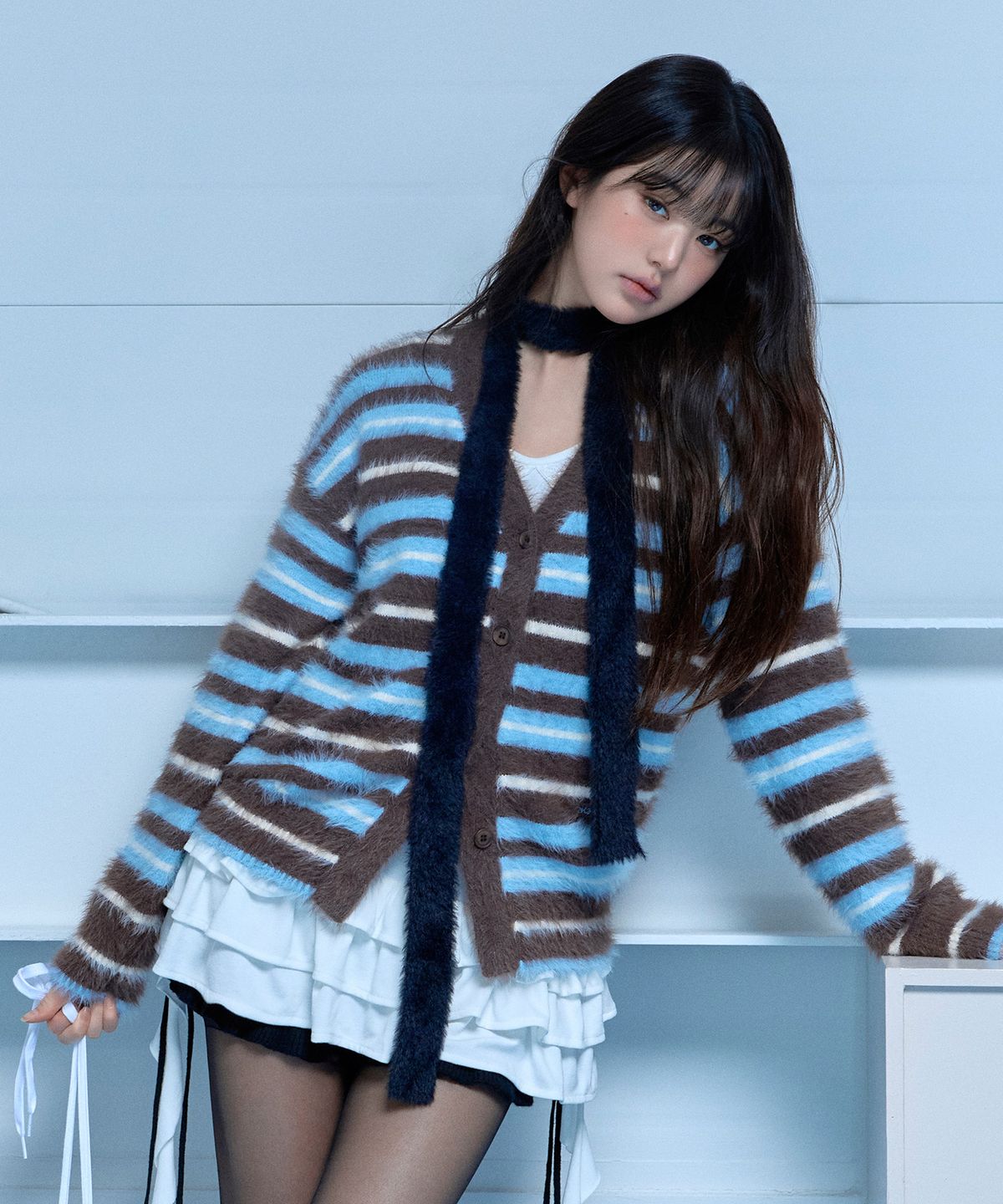 로라로라(ROLAROLA) FLUFFY LOOSE FIT CARDIGAN BROWN