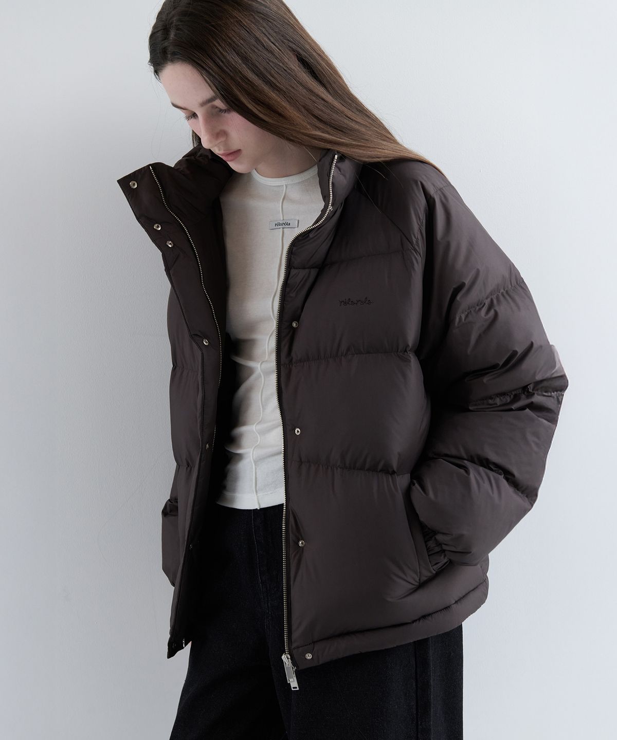 로라로라(ROLAROLA) HIGH NECK DUCK DOWN PADDING BROWN