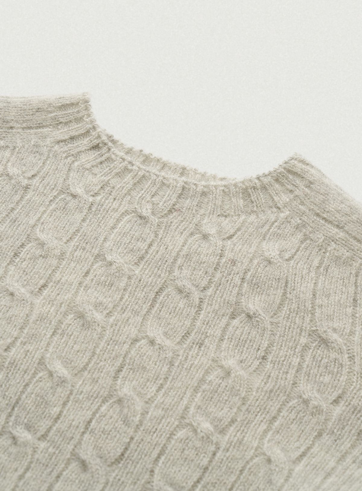 더바넷(THEBARNNET) Oversized Shaggy Dog Knit Sweater_Grey