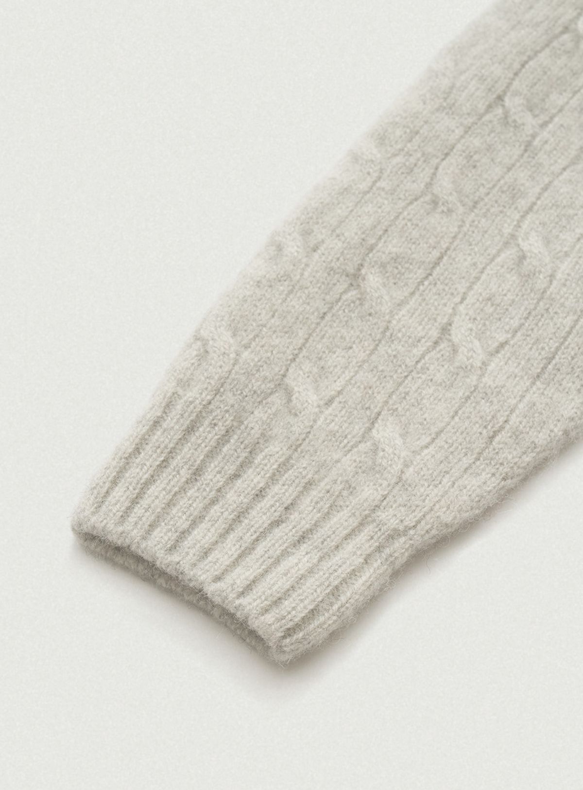 더바넷(THEBARNNET) Oversized Shaggy Dog Knit Sweater_Grey
