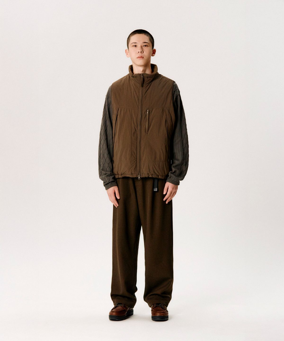 에스피오나지(ESPIONAGE) PCU Level 7 Insulated Vest Dark Mocha