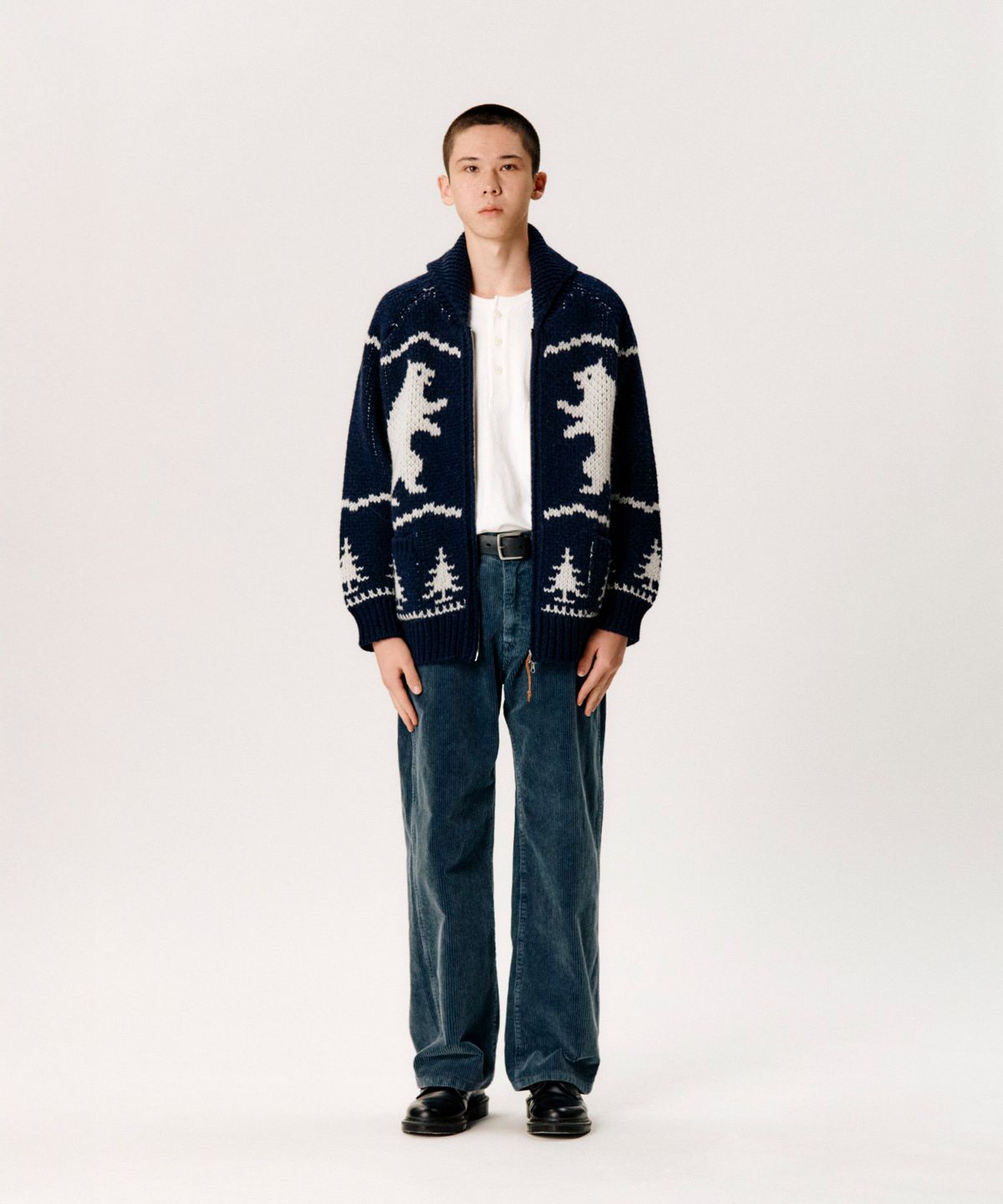 에스피오나지(ESPIONAGE) Cowichan Heavy Cardigan Polar Bear
