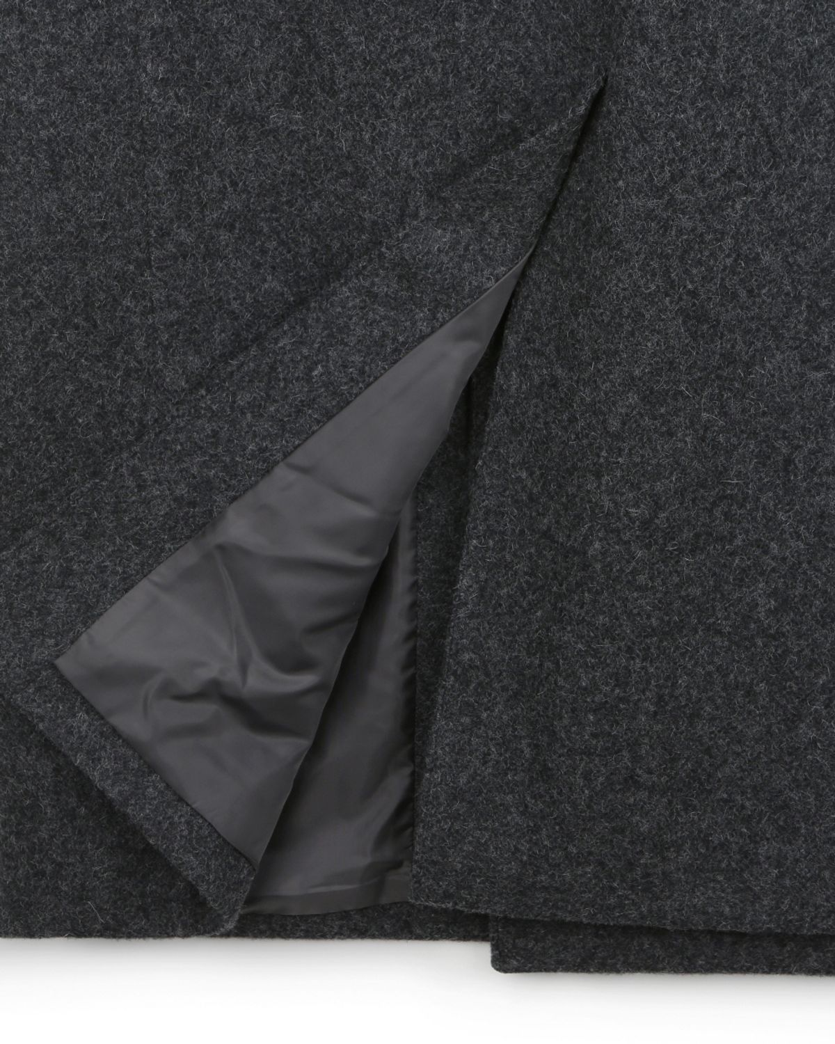 비슬로우(BESLOW) DOUBLE BREASTED ALPACA MAXI COAT MELANGE CHARCOAL
