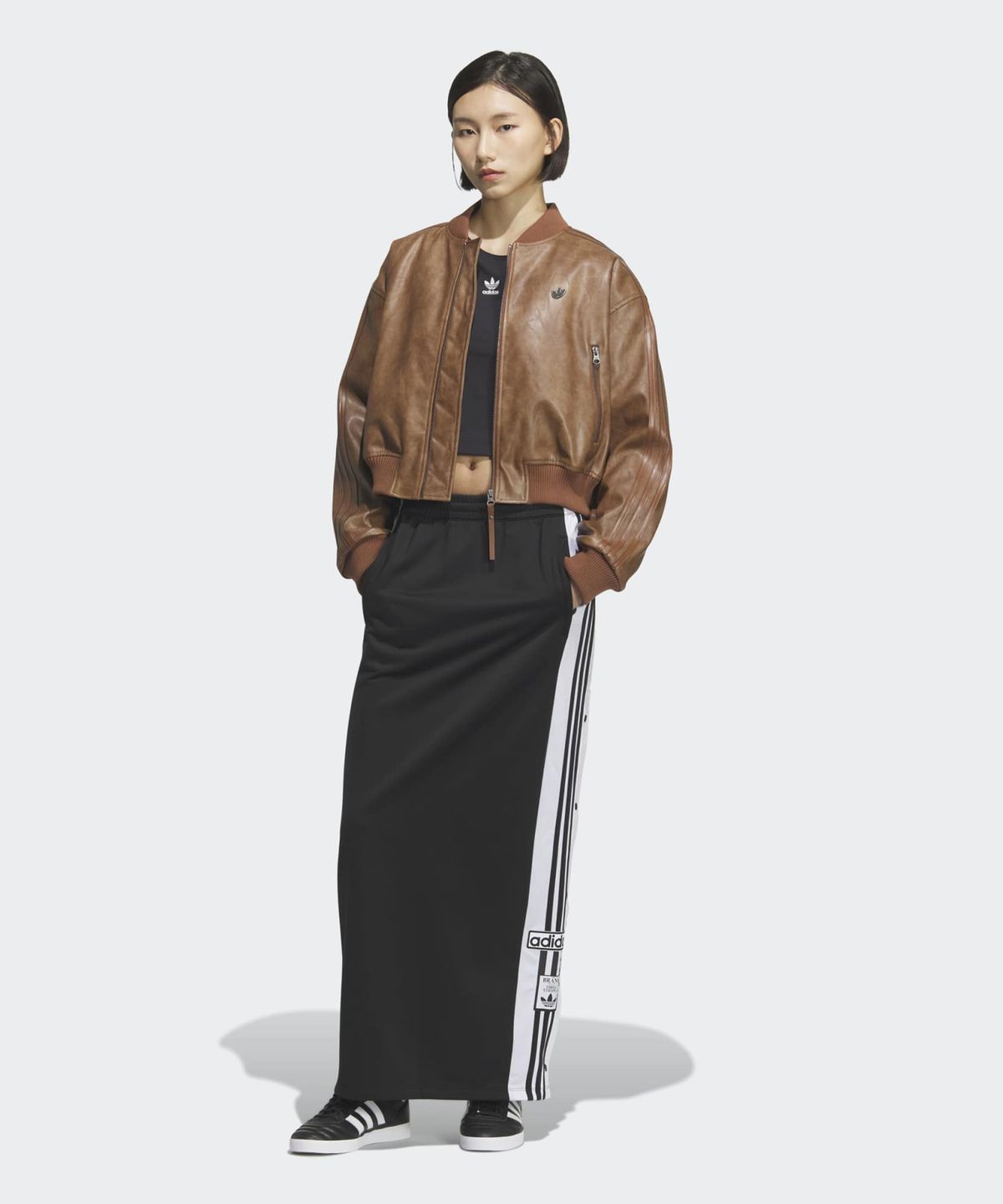 아디다스(ADIDAS) 크롭 레더 재킷 - 브라운 / KC2655
