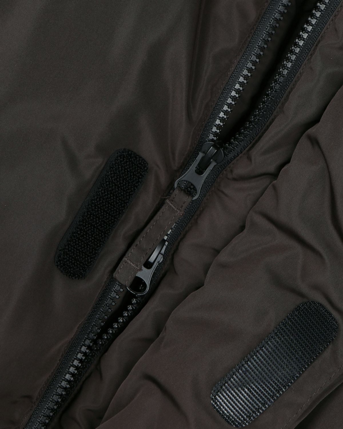 비슬로우(BESLOW) MINIMAL MOUNTAIN DOWN PARKA BROWN
