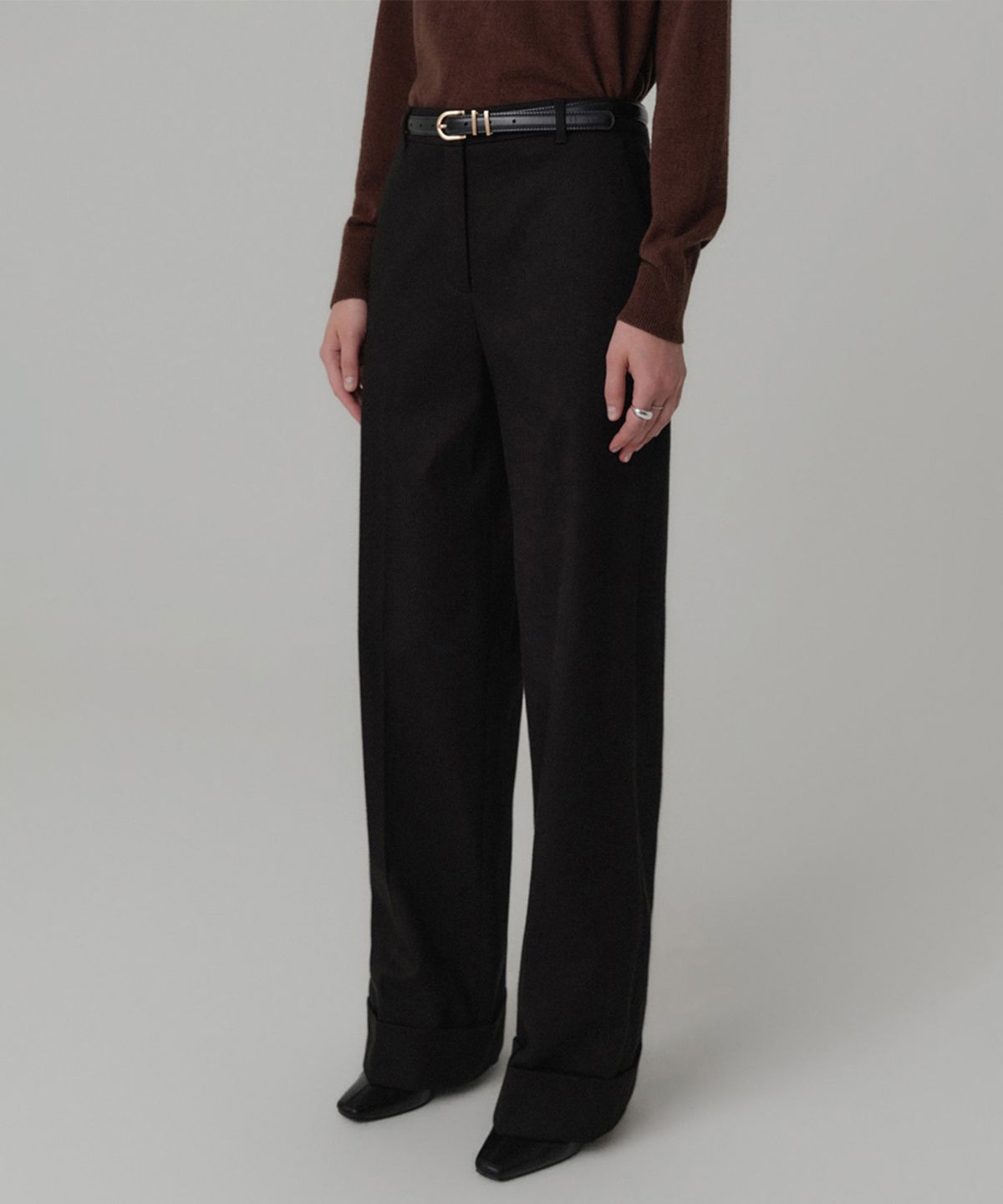 룩캐스트(LOOKAST) 제인 스트레이드 카브라 기모 팬츠_블랙 / JEIN STRAIGHT CABRA GIMO PANTS_BLACK
