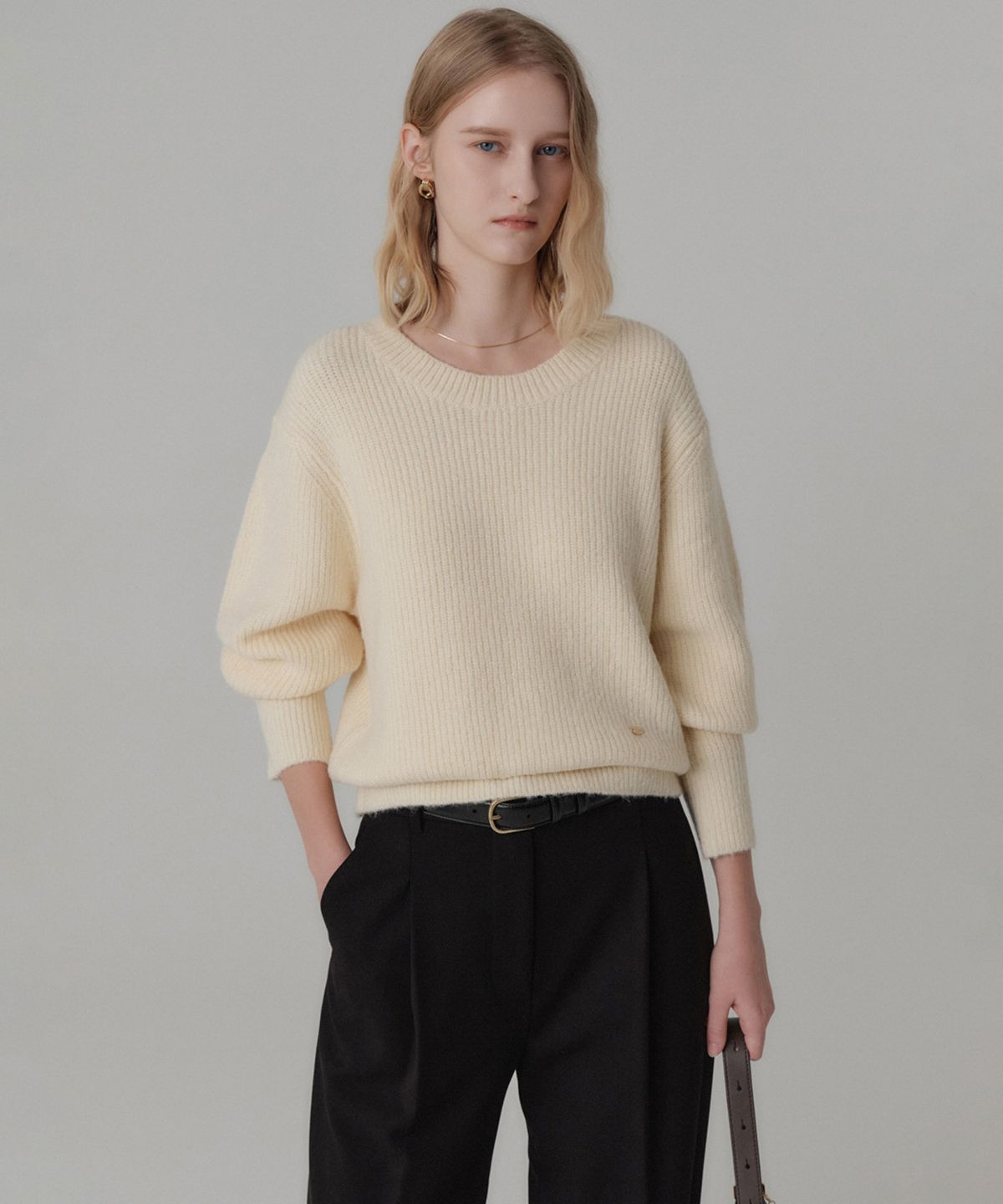 룩캐스트(LOOKAST) 체니 울 리브드 니트_아이보리 / CHENNY WOOL RIBBED KNIT_IVORY