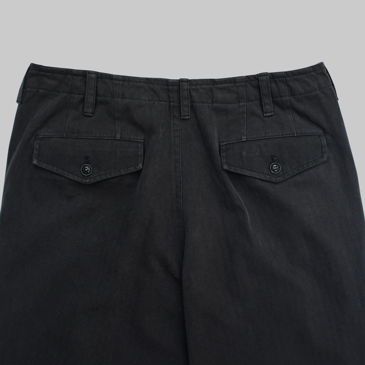 뗄라(TELA) Charcoal Navy Herringbone Twill Cotton Work Pants