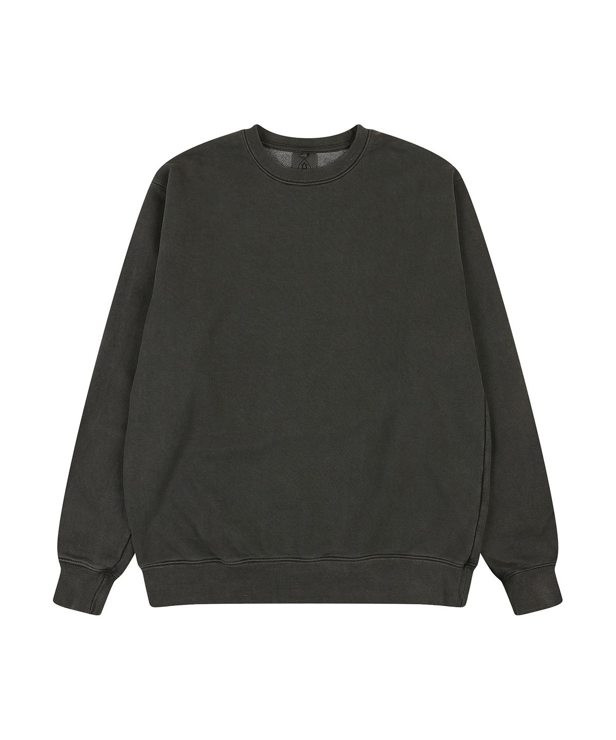 에이던엠(ADERNM) PIGMENT CUT-LINE SWEATSHIRT (CHARCOAL)