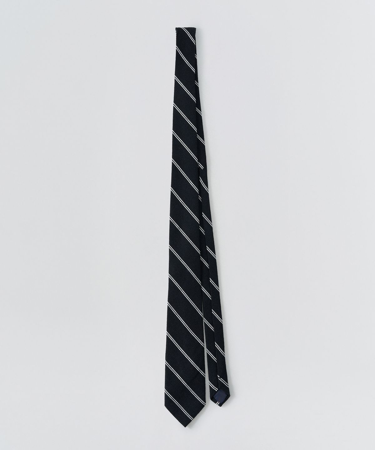 이지오(EZIO) Classical Regimental Tie_Navy