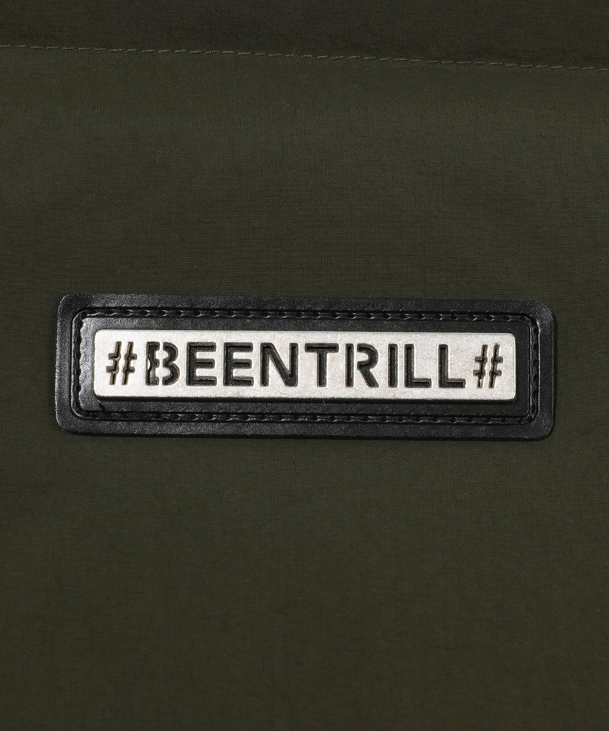 빈트릴(BEENTRILL) 와펜 하이넥 숏패딩(올리브)