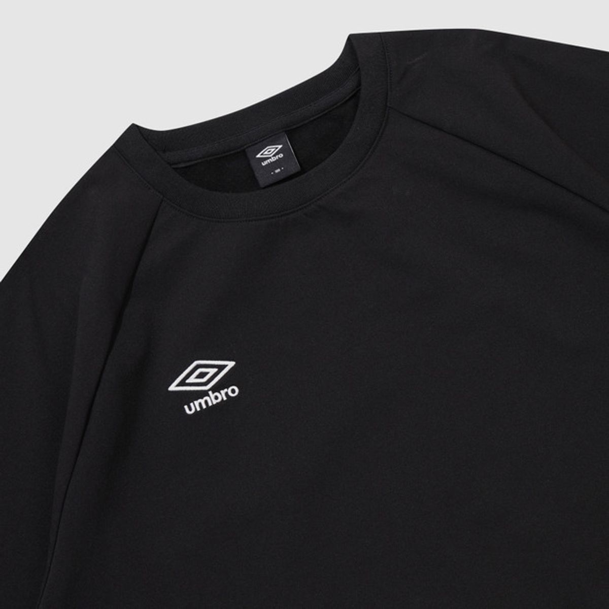 엄브로(UMBRO) 폴라 스트레치 기모 포켓 피스테 블랙 UQ421SWTO2