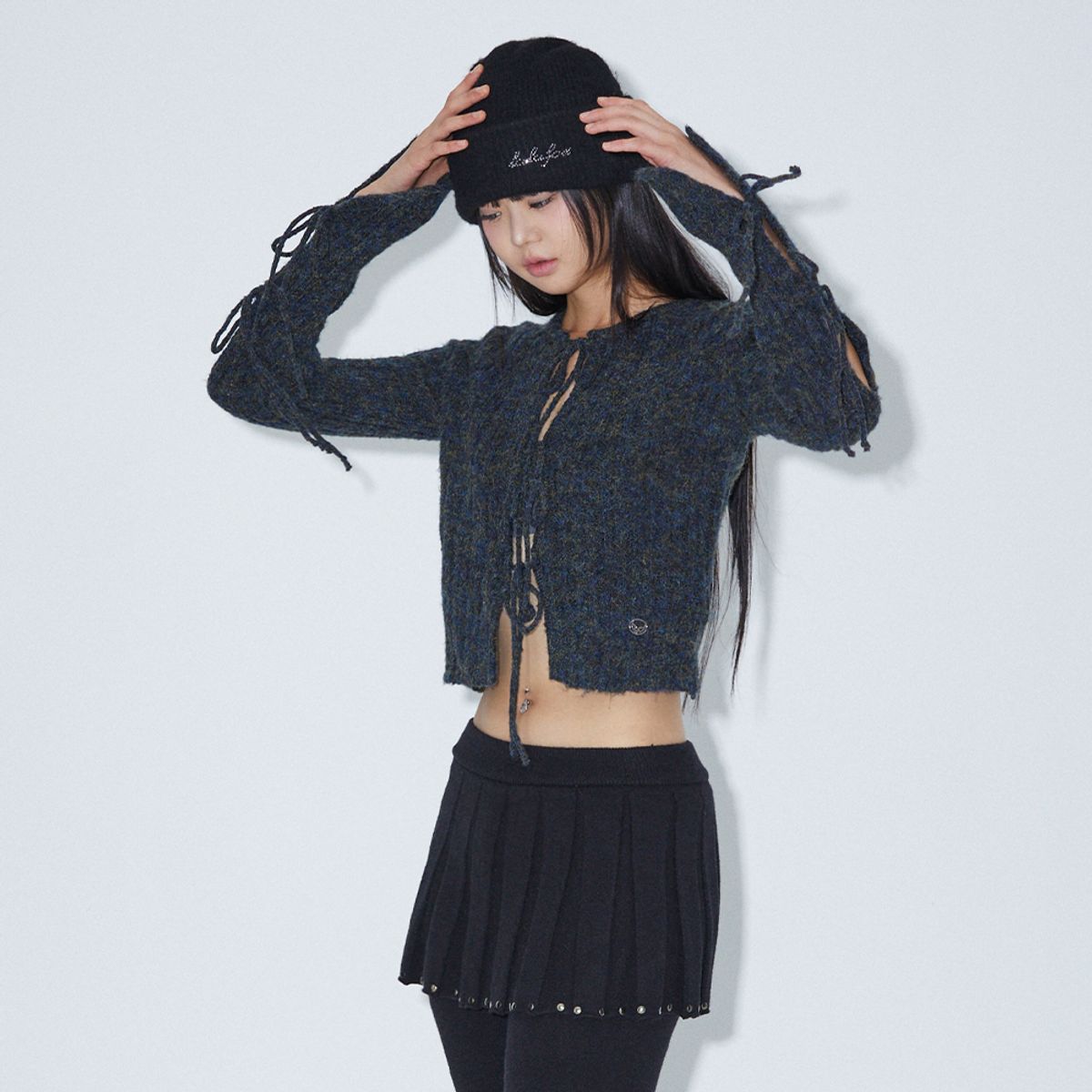 라라폭스(LALAFOX) HAIRY KNIT BEANIE BLACK 비니 BR4AH002