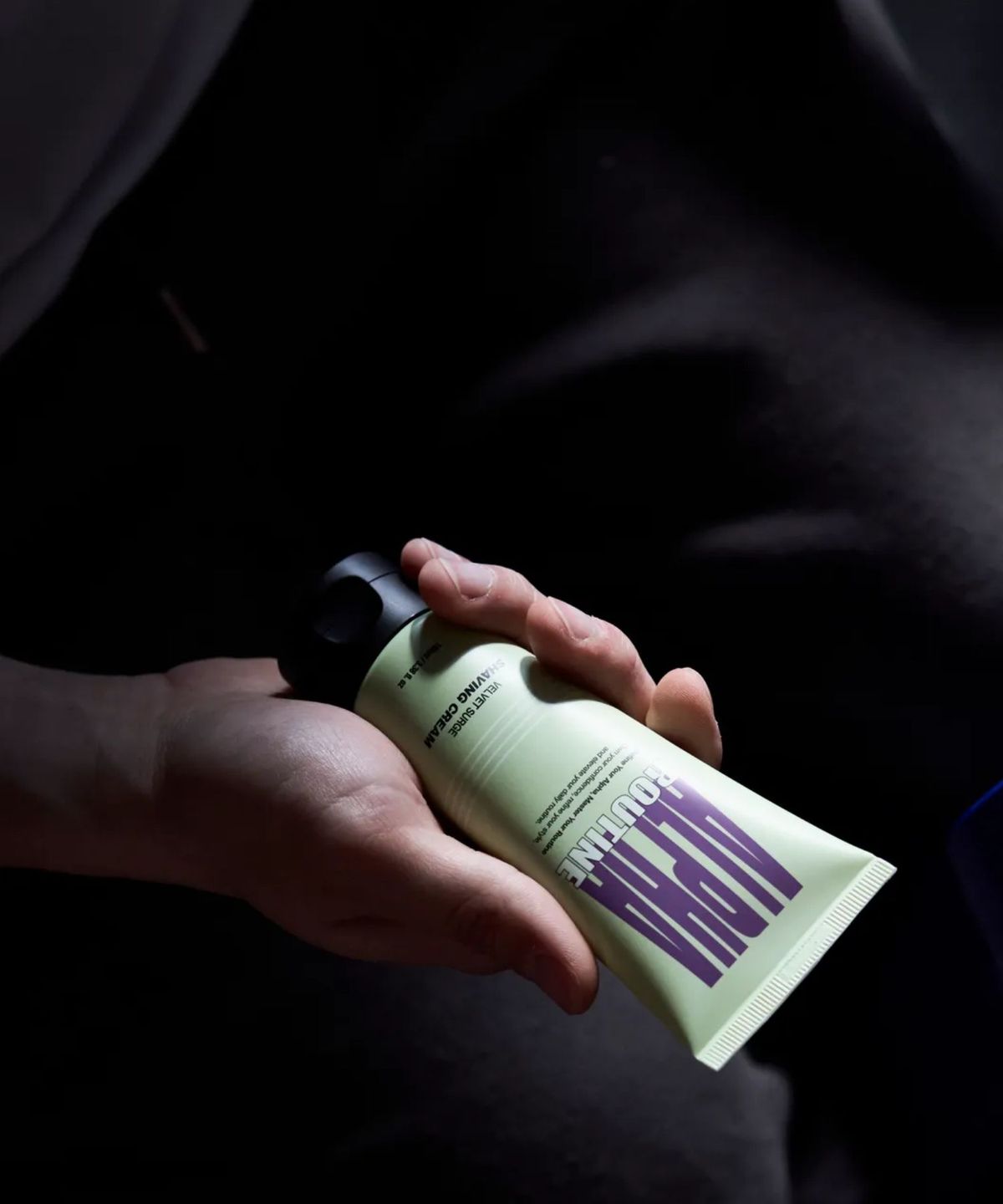 알파루틴(ALPHAROUTINE) 벨벳서지 저자극 보습 쉐이빙크림 100ml