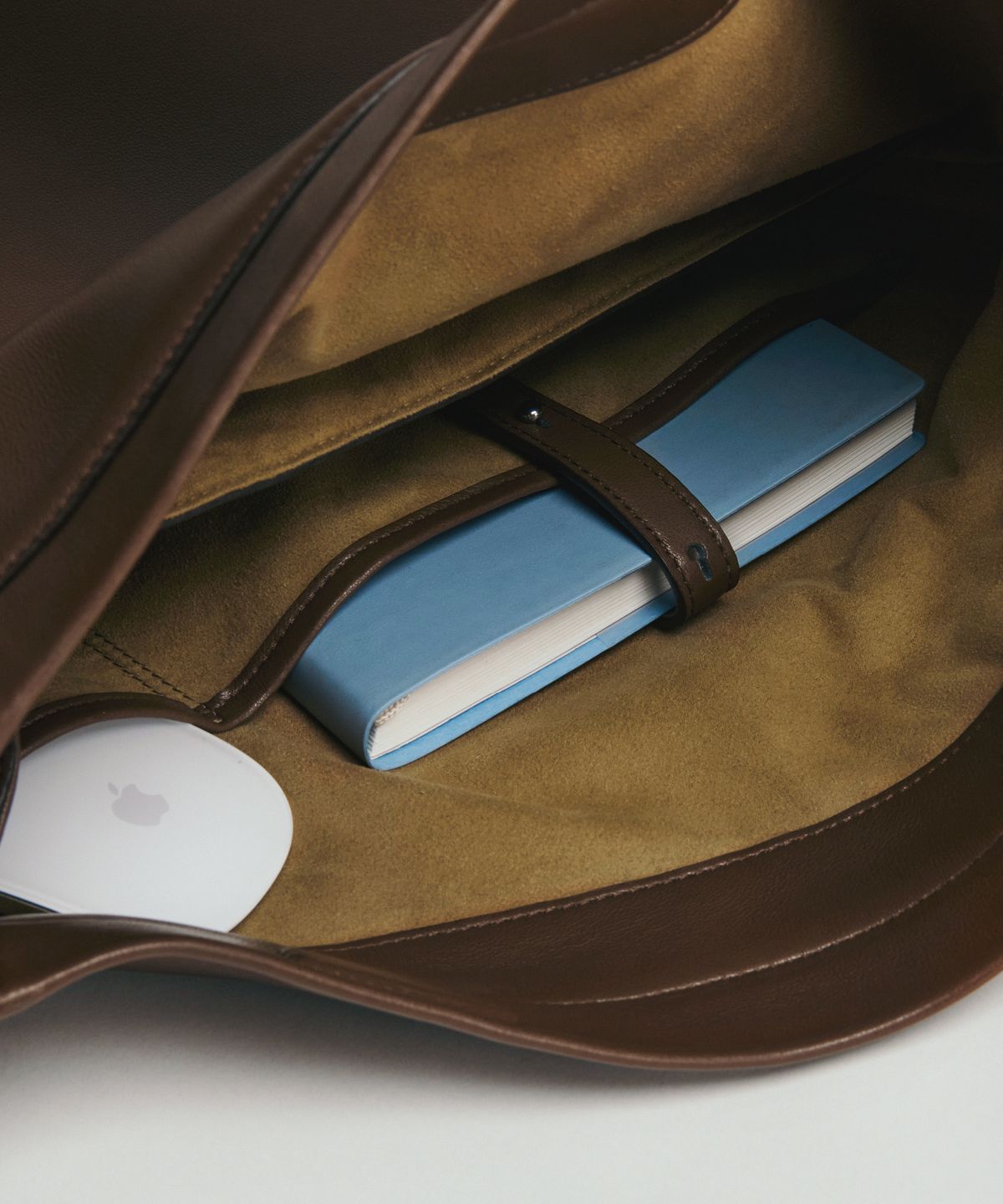 조에뜨(ZOEET) SORAE HOBO LEATHER BAG (TERRACOTTA)