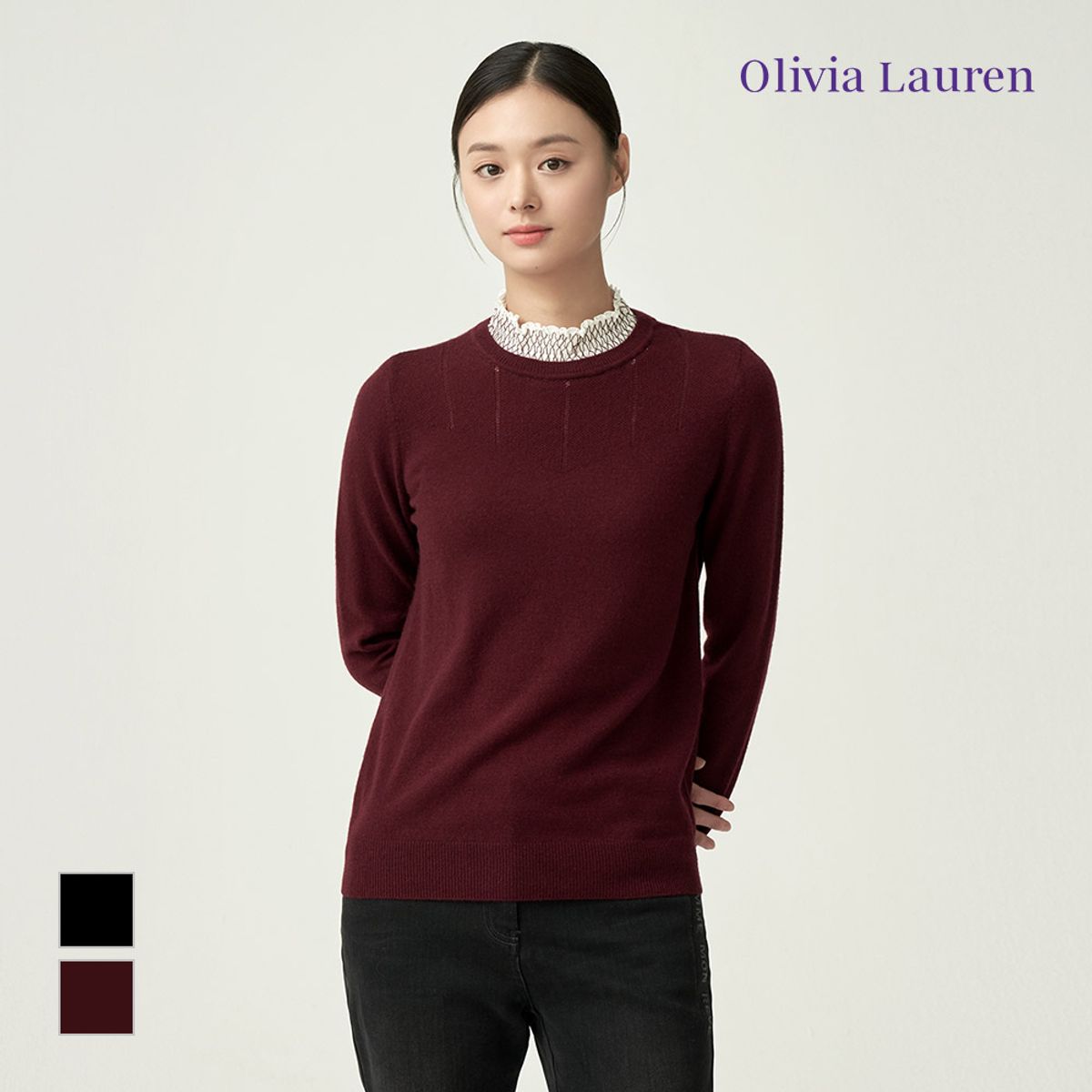 올리비아로렌(OLIVIALAUREN) 스모킹자수넥 풀오버_VOCBLXWA111