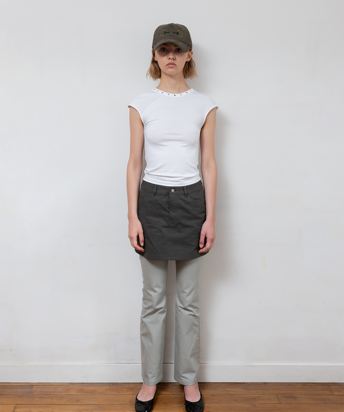 파버(FABEUR) SIDE ZIP SKIRT (KHAKI)