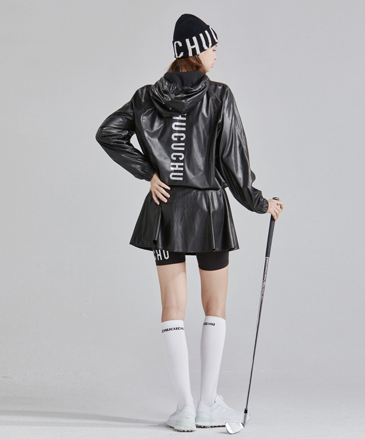 츄쿠츄(CHUCUCHU) CBEFW-SSK001W 글로시 훌 스커트