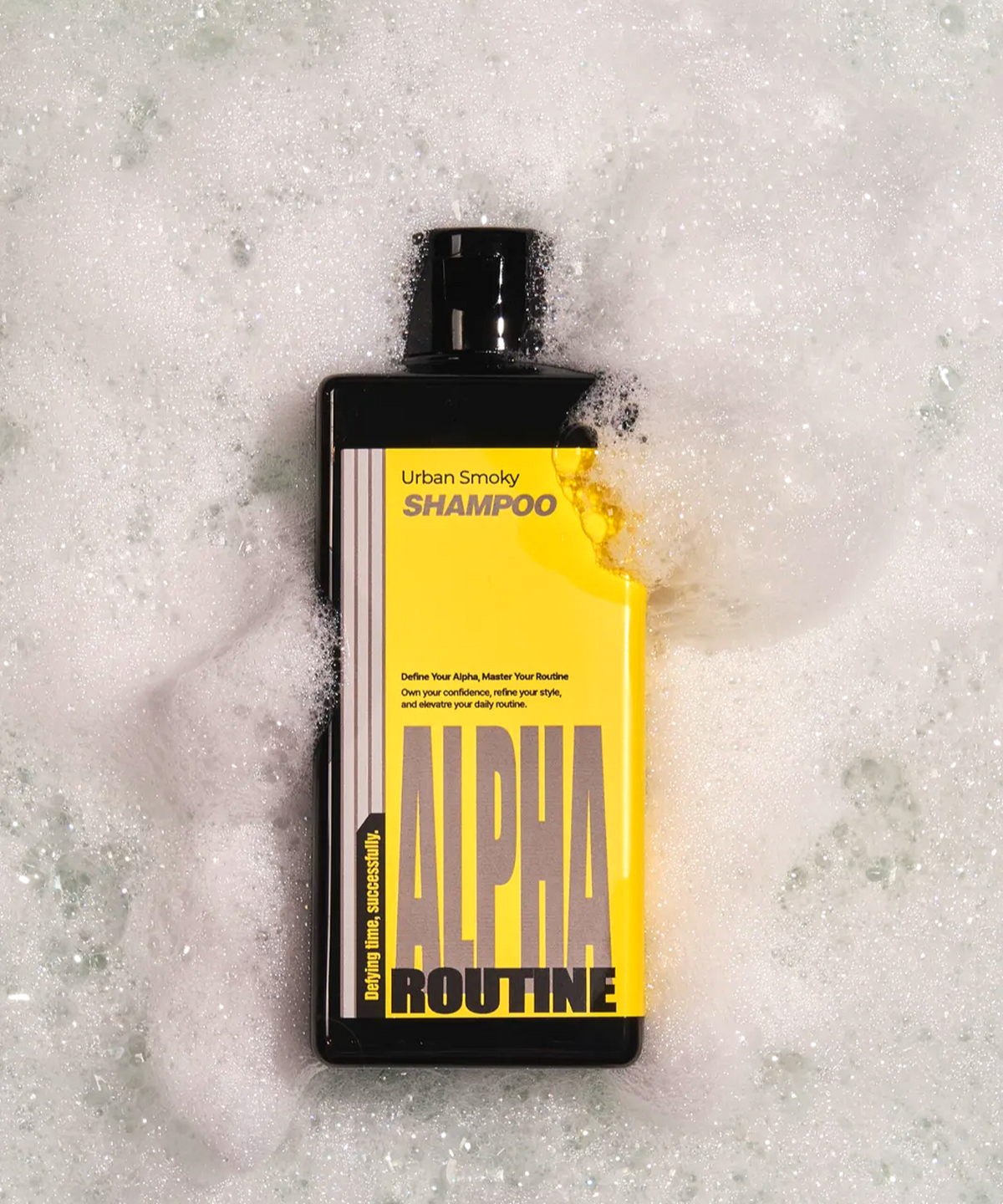 알파루틴(ALPHAROUTINE) 어반스모키 콜라겐 저자극 퍼퓸 샴푸 300ml (+펌프 증정)