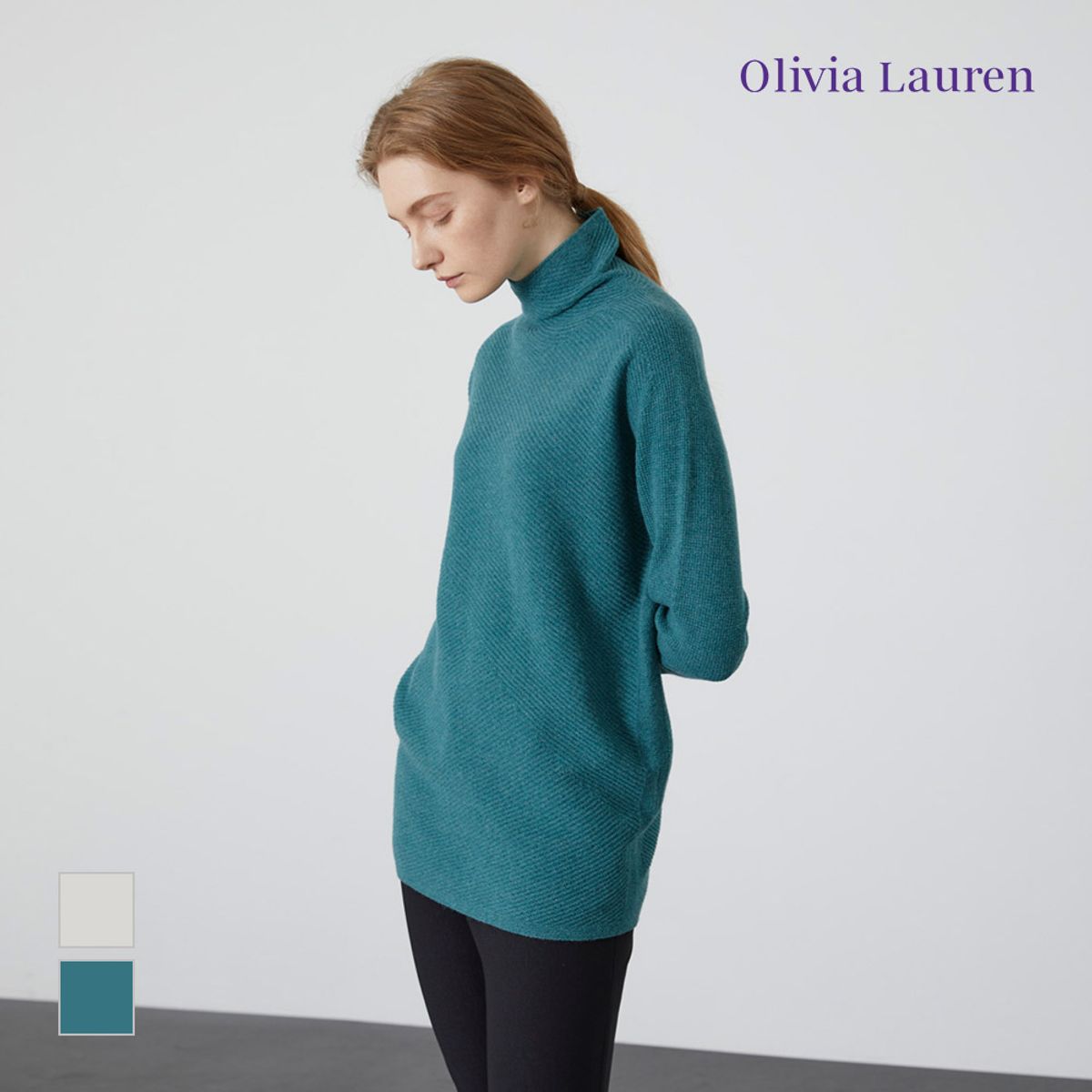올리비아로렌(OLIVIALAUREN) 랑데뷰 사선조직 풀오버_VOCBLYWA111