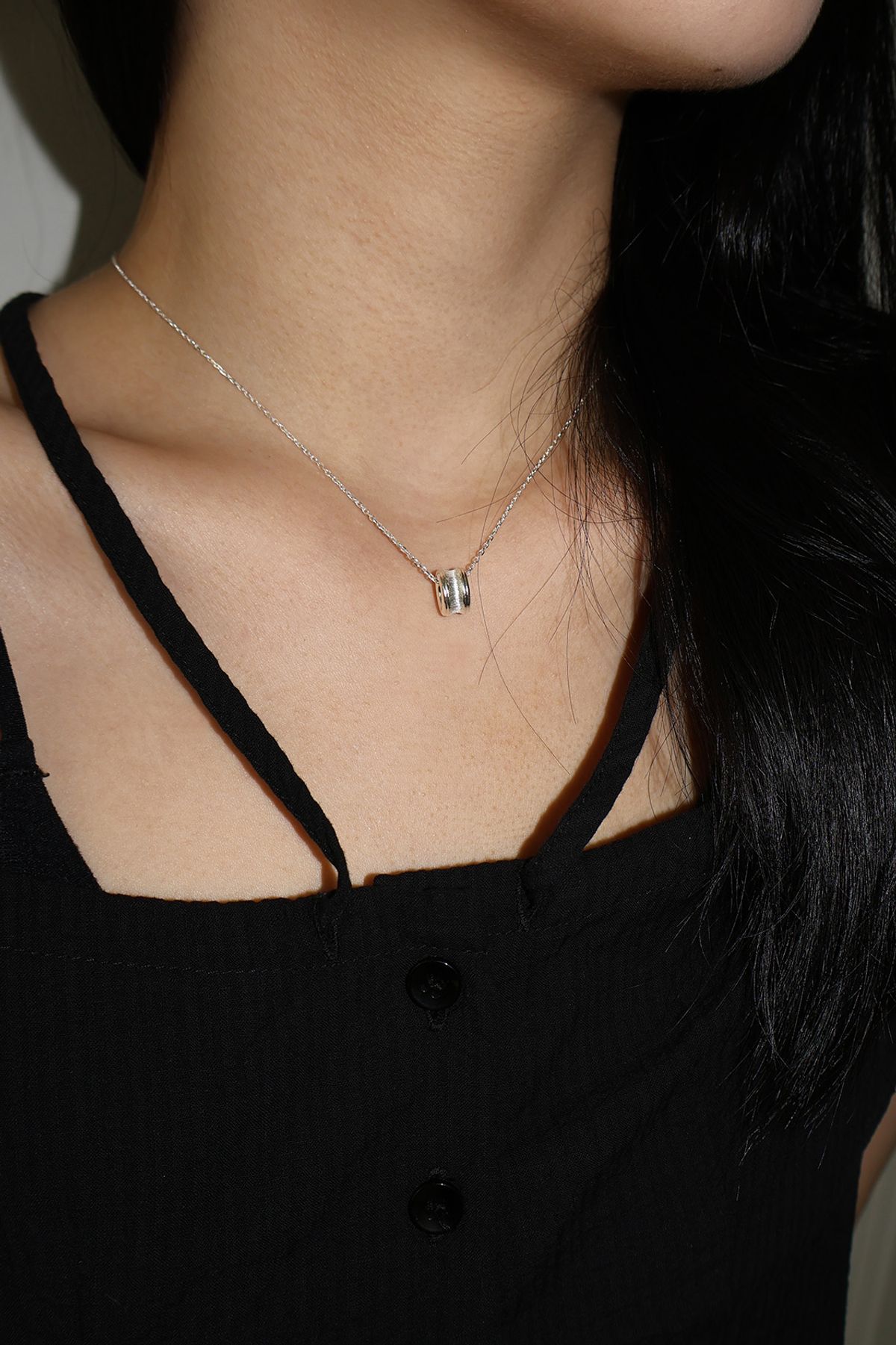 몽드린느(MONDELIGNE) Belloglow necklace
