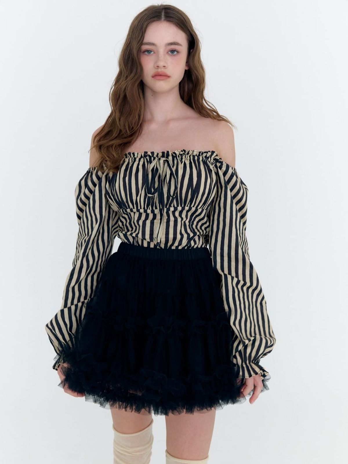 패브릭서울(FABRICSEOUL) stripe puff shirring blouse