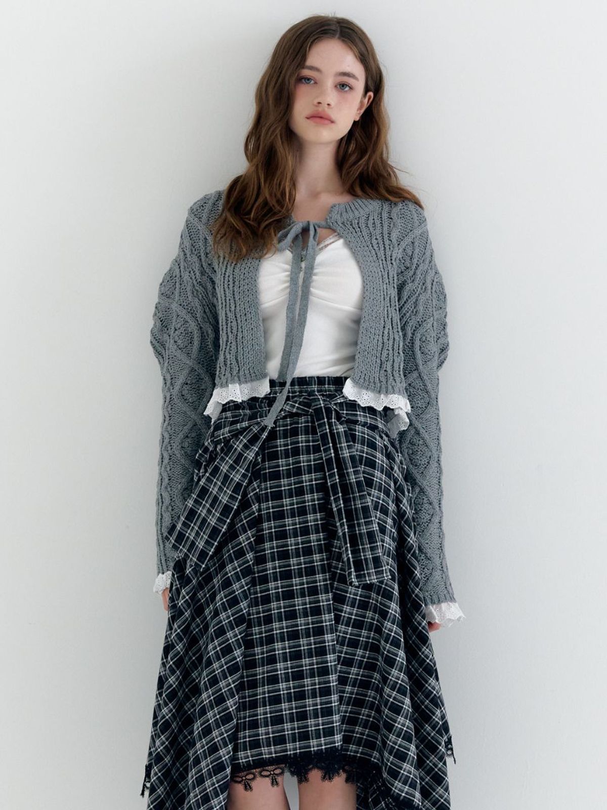 패브릭서울(FABRICSEOUL) lace cable puff knit cardigan