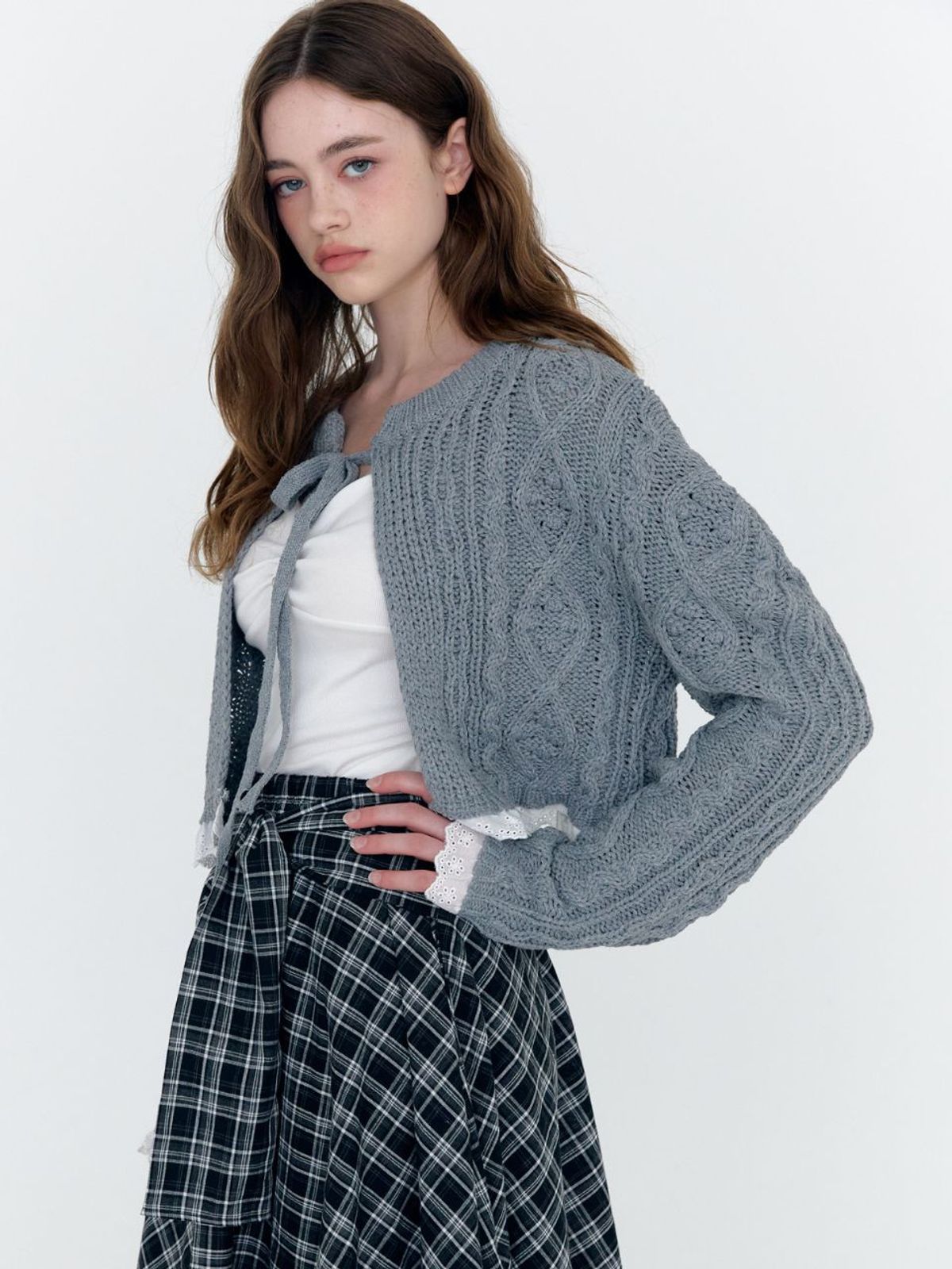 패브릭서울(FABRICSEOUL) lace cable puff knit cardigan