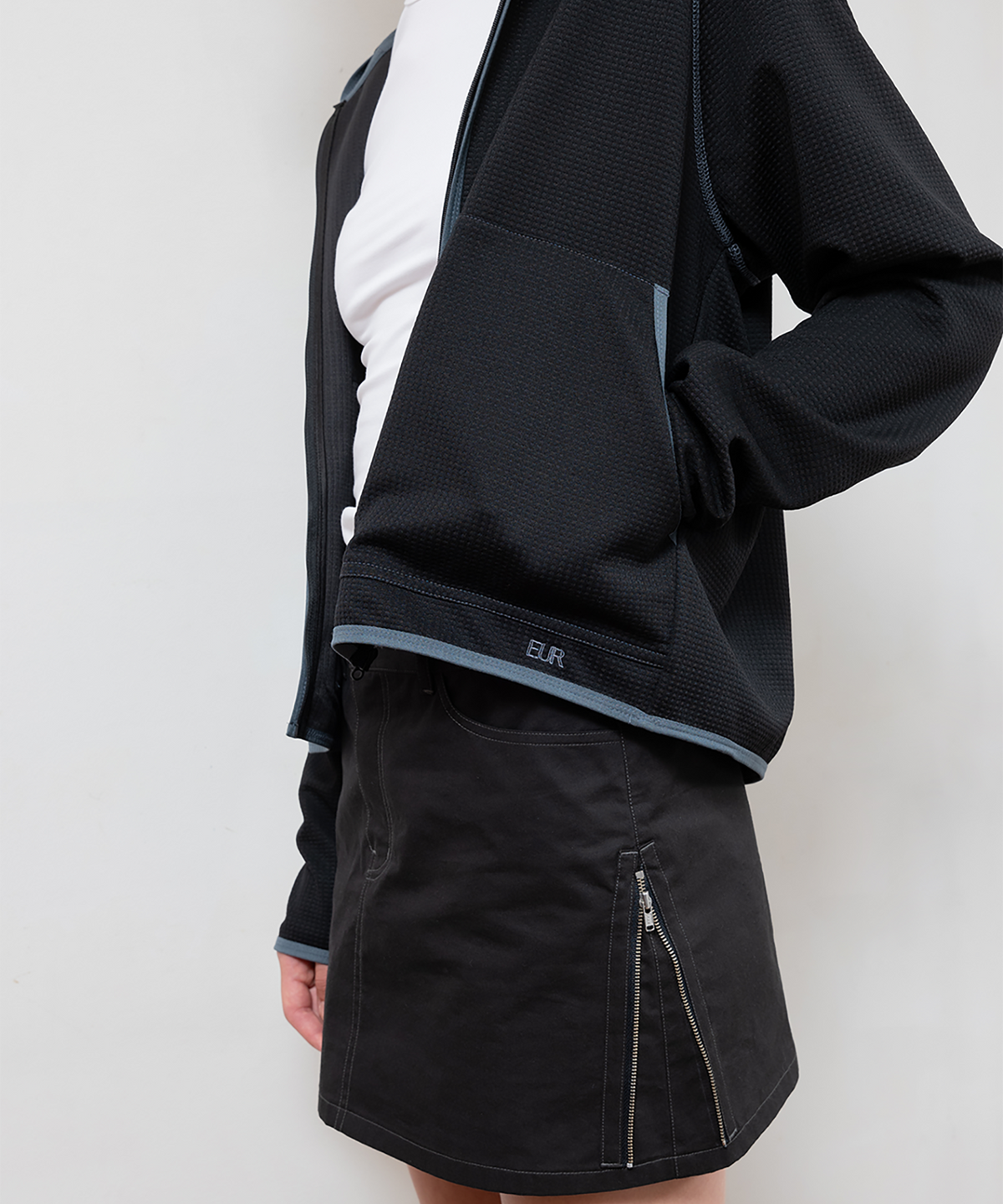 파버(FABEUR) SIDE ZIP SKIRT (BLACK)