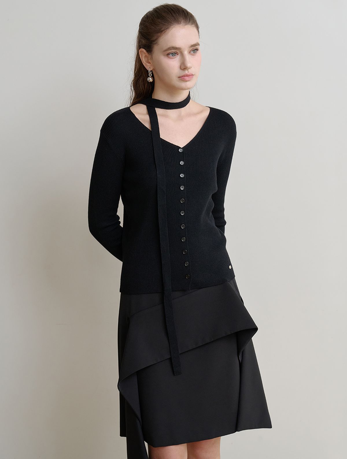 르이엘(LE YIEL) Ruffle A-Line Skirt_Black 러플 에이라인 스커트_블랙