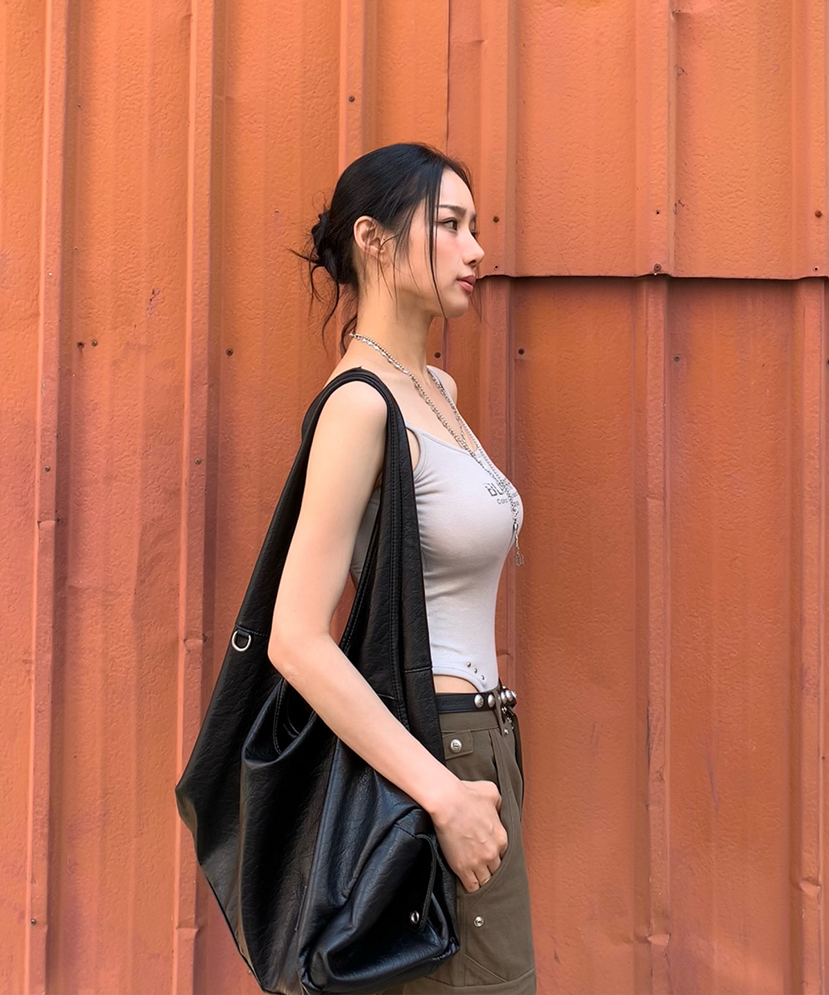 블랙 퍼플(BLACK PURPLE) 맥스포트 비키 백 MaxxPort  Vicky Bag_Crack Black