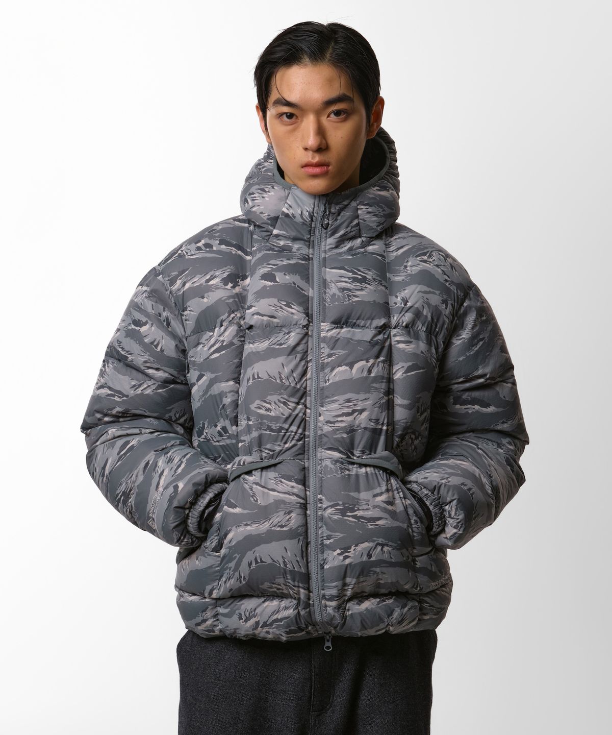 디미토(DIMITO) 25 VTX EASY PLUS HD GOOSE DOWN JACKET TIGER GREY CAMO