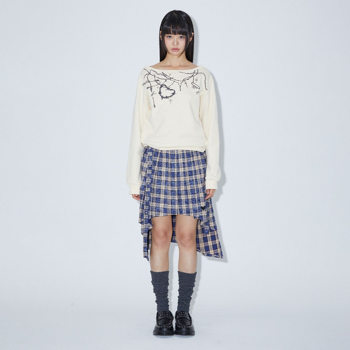 라라폭스(LALAFOX) LOOSE KNIT KNEE SOCKS CHARCOAL 양말 BR4AK002